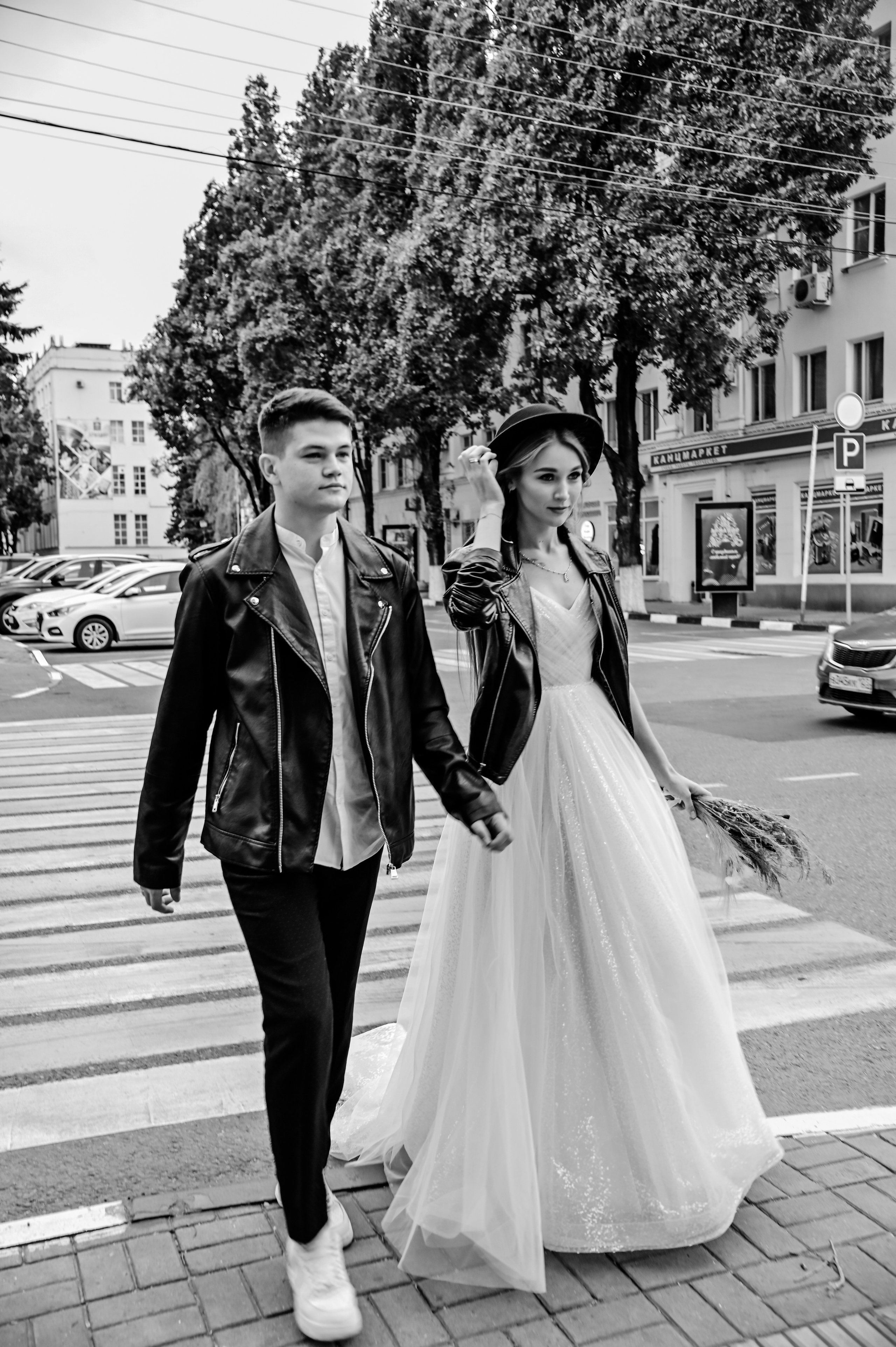 «На стиле» свадебная прогулка Оли и Леши. Свадебный фотограф и видеограф в городе Армавир Katerina Arts