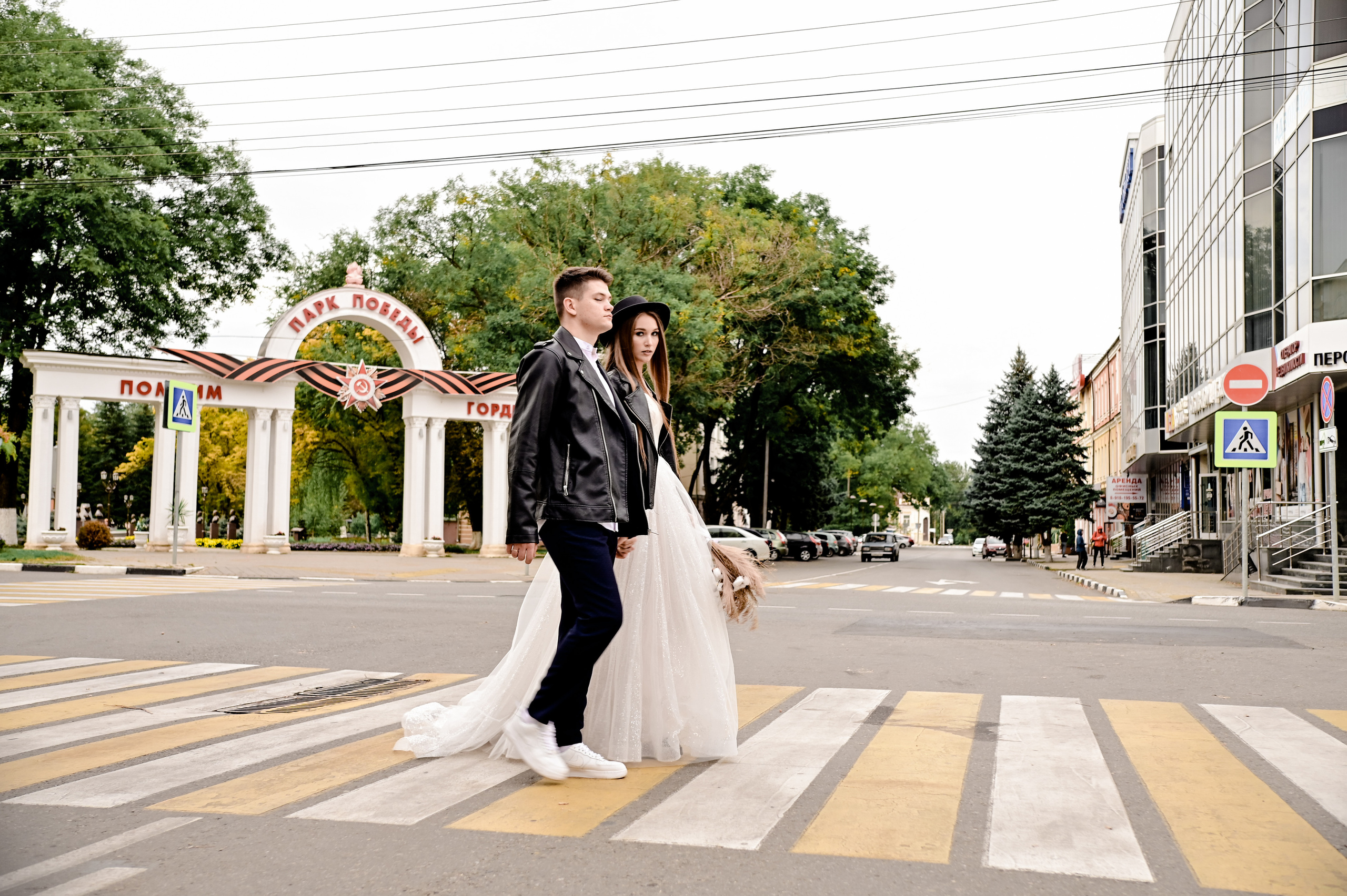 «На стиле» свадебная прогулка Оли и Леши. Свадебный фотограф и видеограф в городе Армавир Katerina Arts