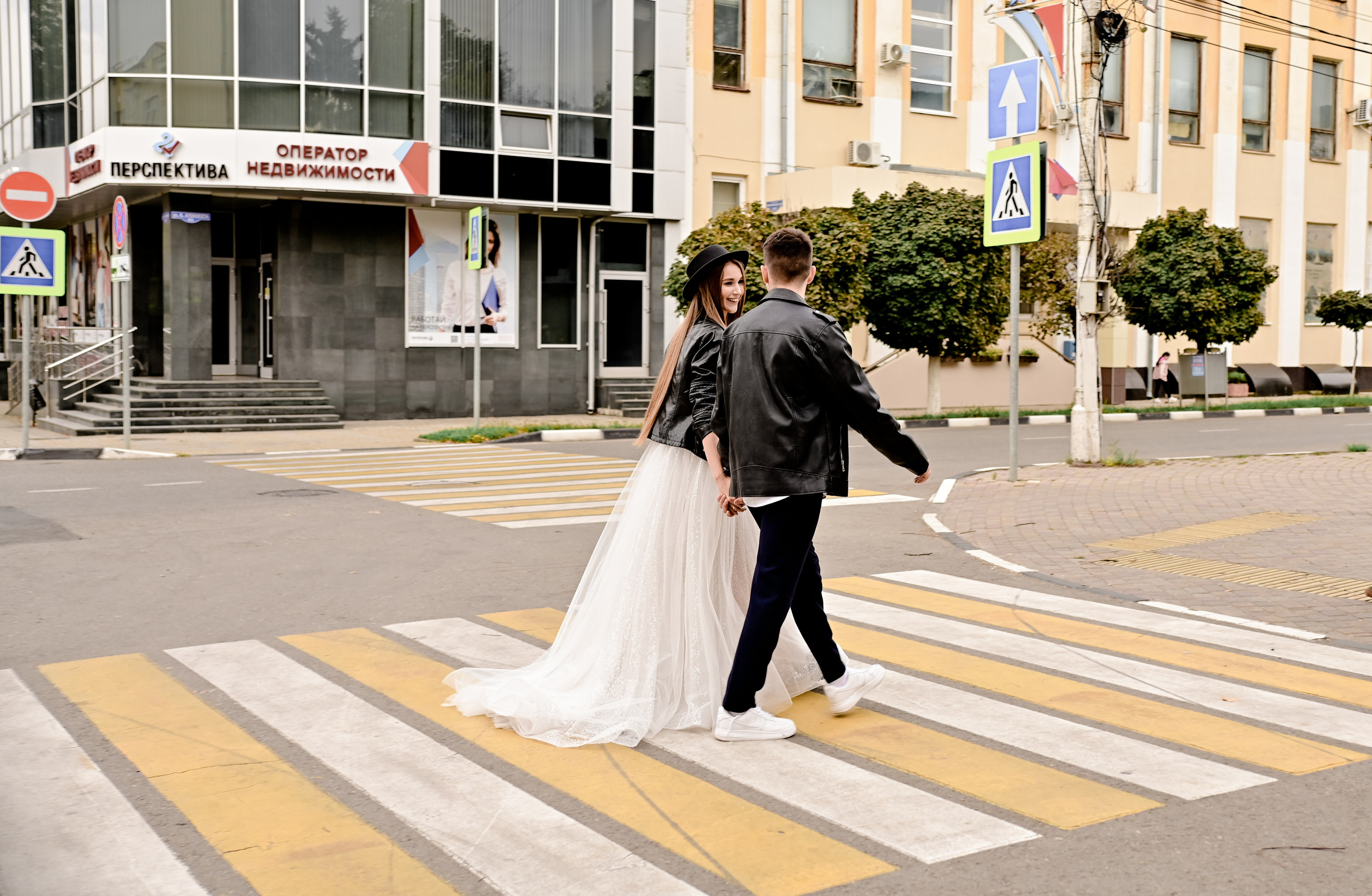 «На стиле» свадебная прогулка Оли и Леши. Свадебный фотограф и видеограф в городе Армавир Katerina Arts