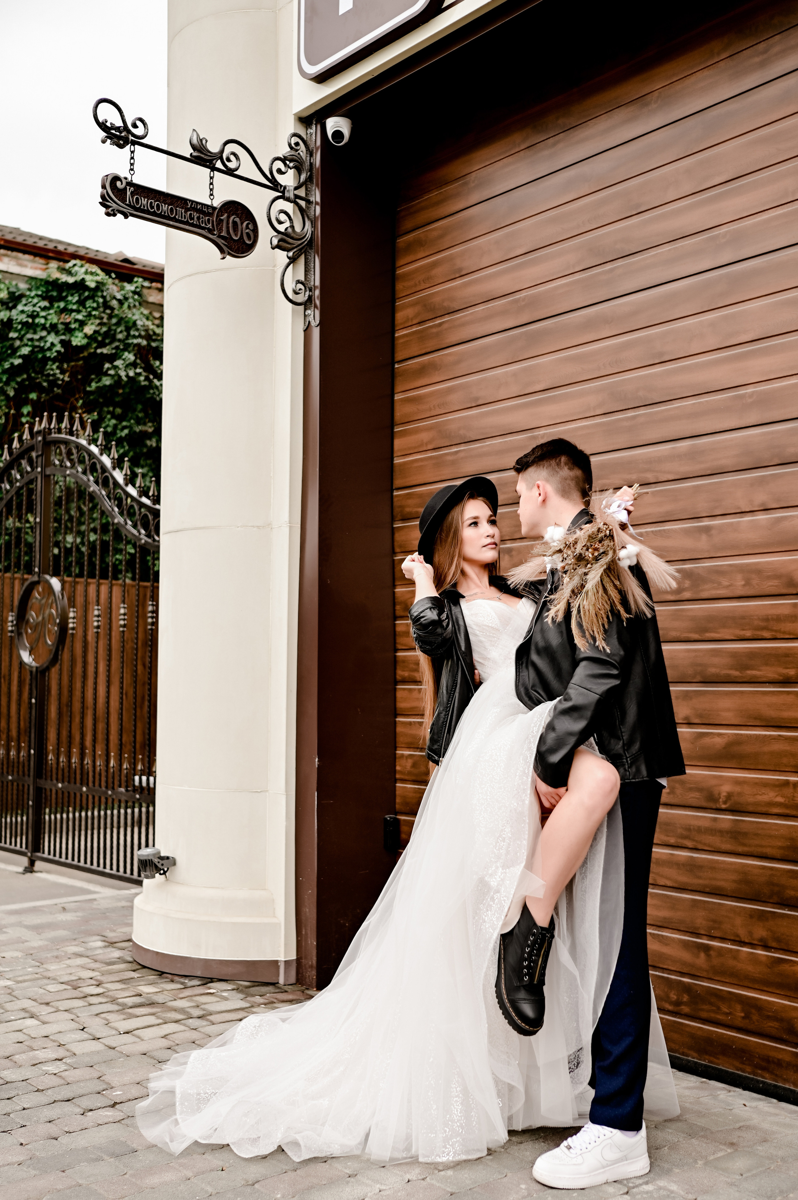 «На стиле» свадебная прогулка Оли и Леши. Свадебный фотограф и видеограф в городе Армавир Katerina Arts