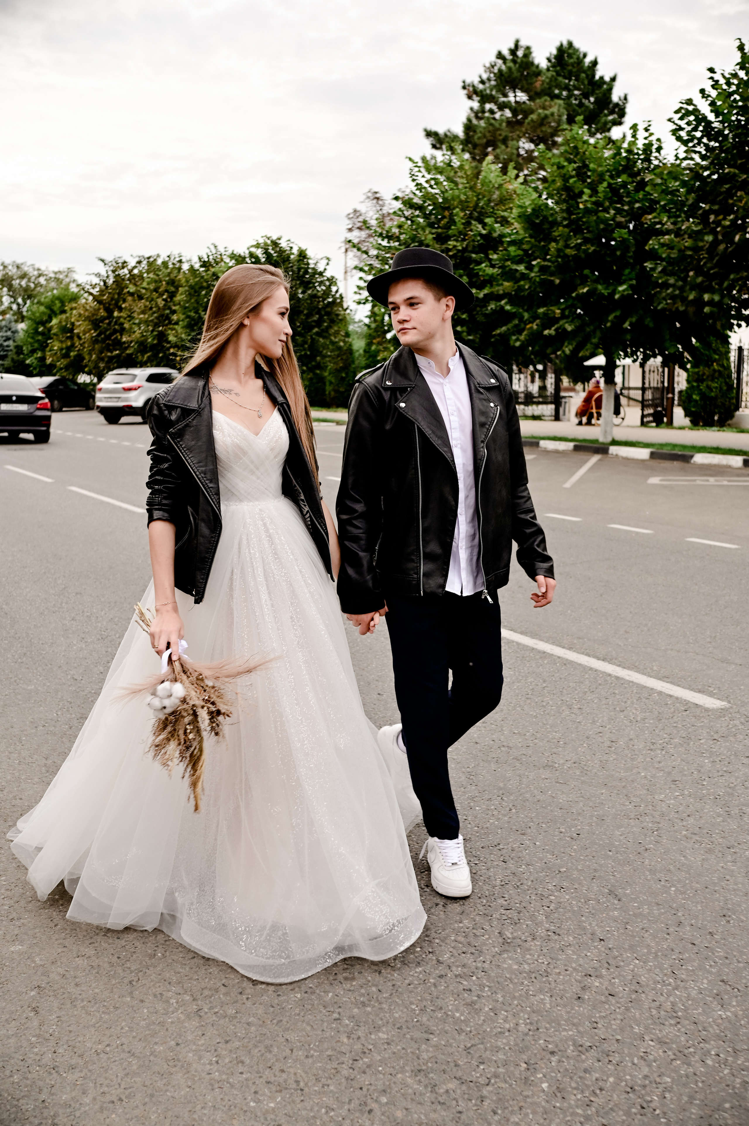 «На стиле» свадебная прогулка Оли и Леши. Свадебный фотограф и видеограф в городе Армавир Katerina Arts