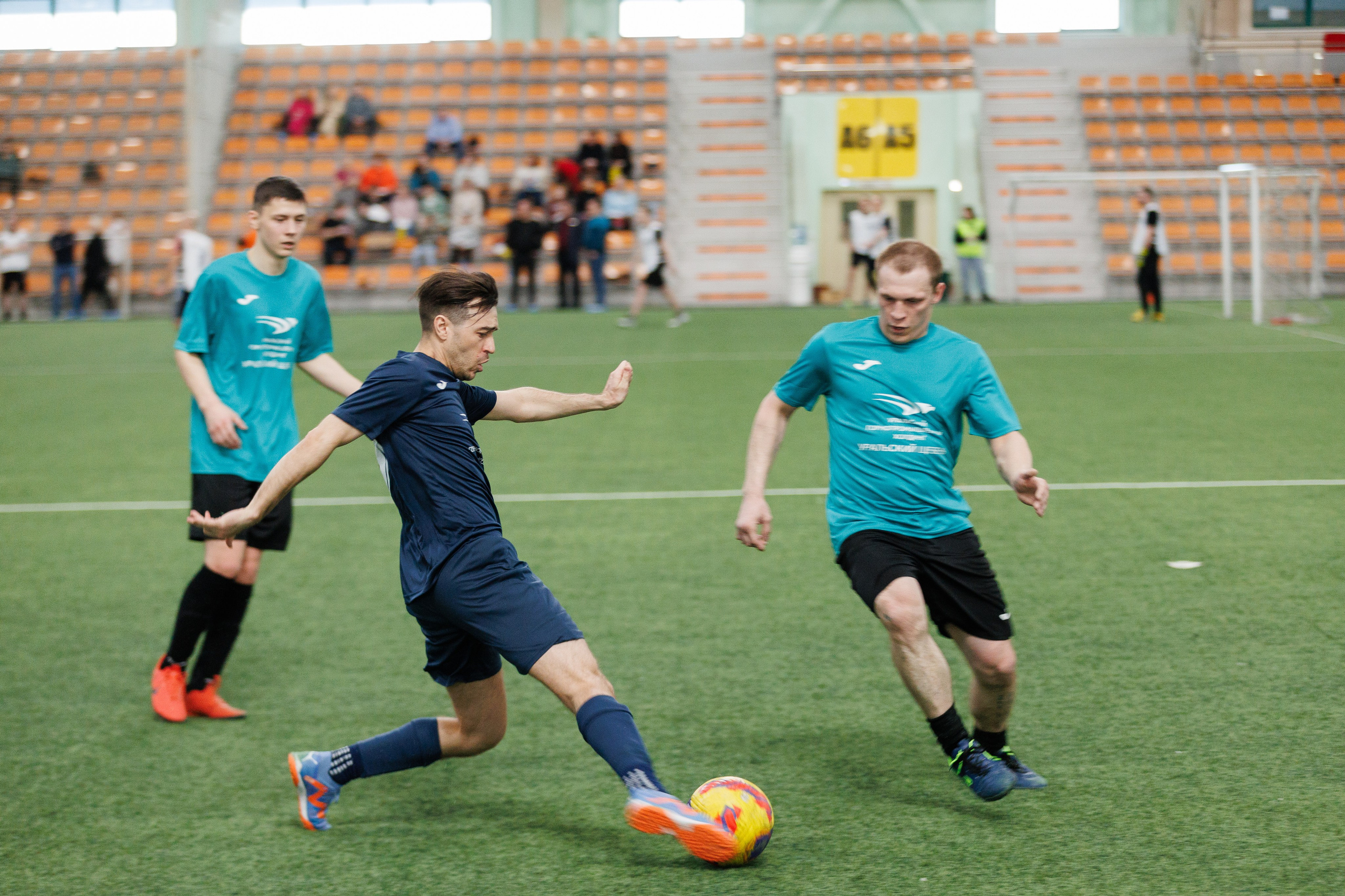 Фотограф на корпоративный футбольный турнир. Контент для бизнеса в Екатеринбурге Полдень Медиа