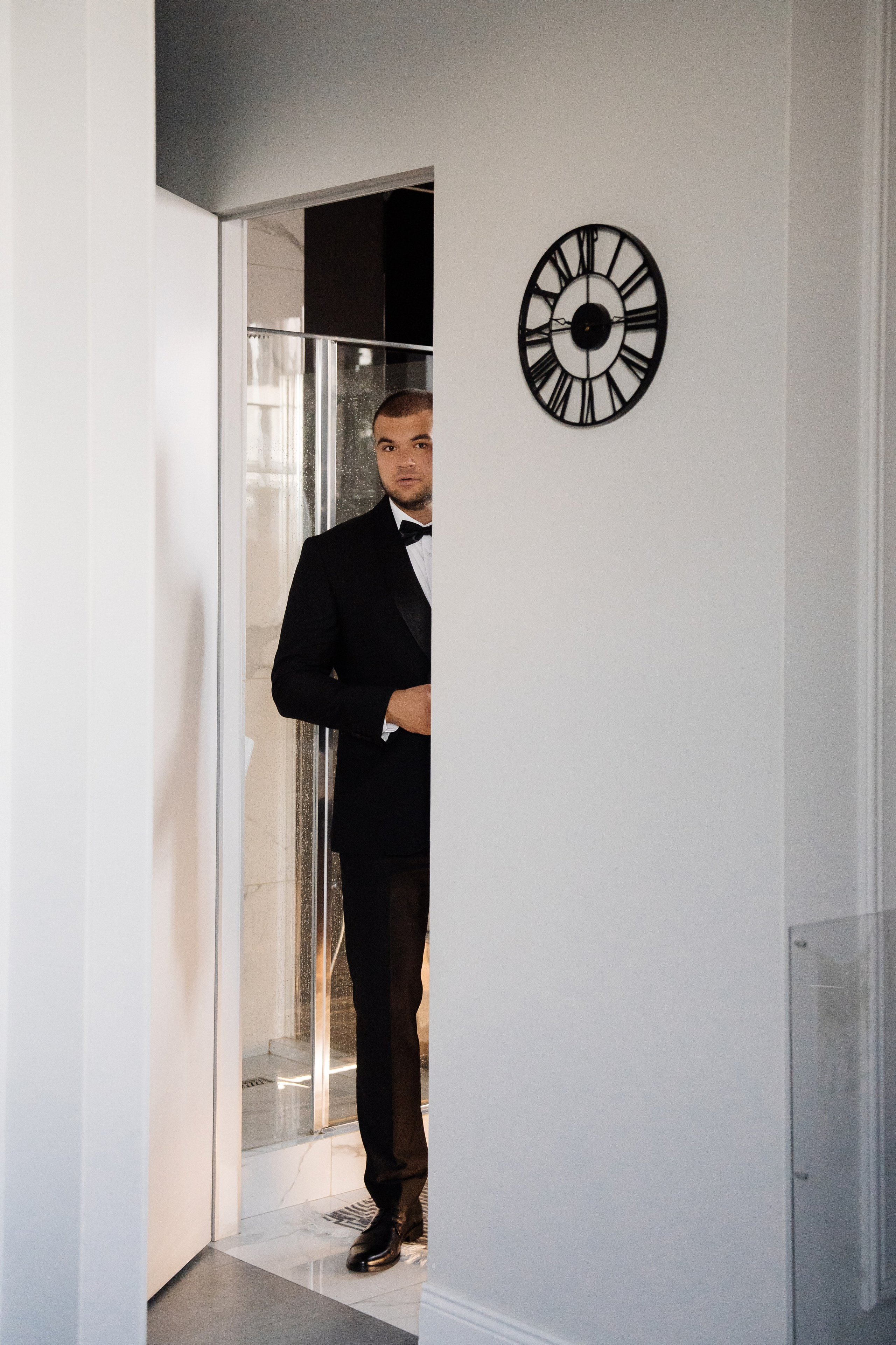 Свадьба в сошиал клабе. Свадебный фотограф организатор в Санкт-Петербурге Ассоль Опарина