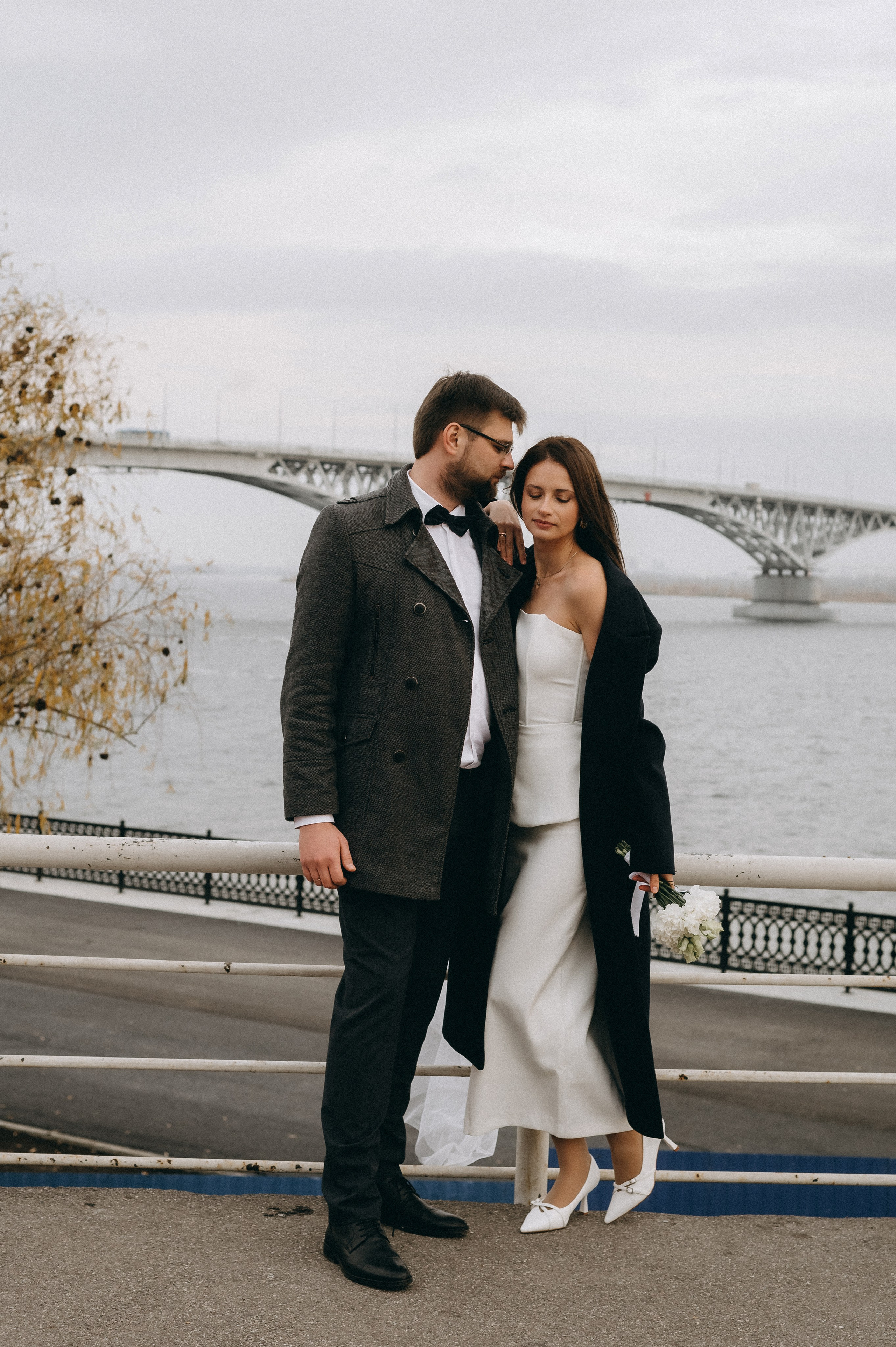 Дарья и Дмитрий — ноябрьская история. Фотограф Мария Стрелкова