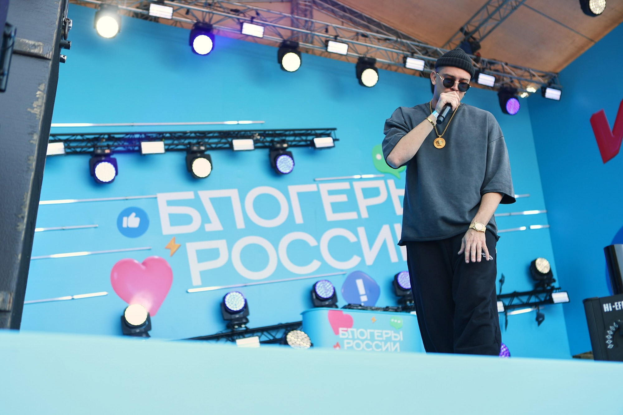 VK блоггеры России. Репортажный фотограф в Москве — Дмитрий Тарасов | Съёмка мероприятий, концертов, корпоративов