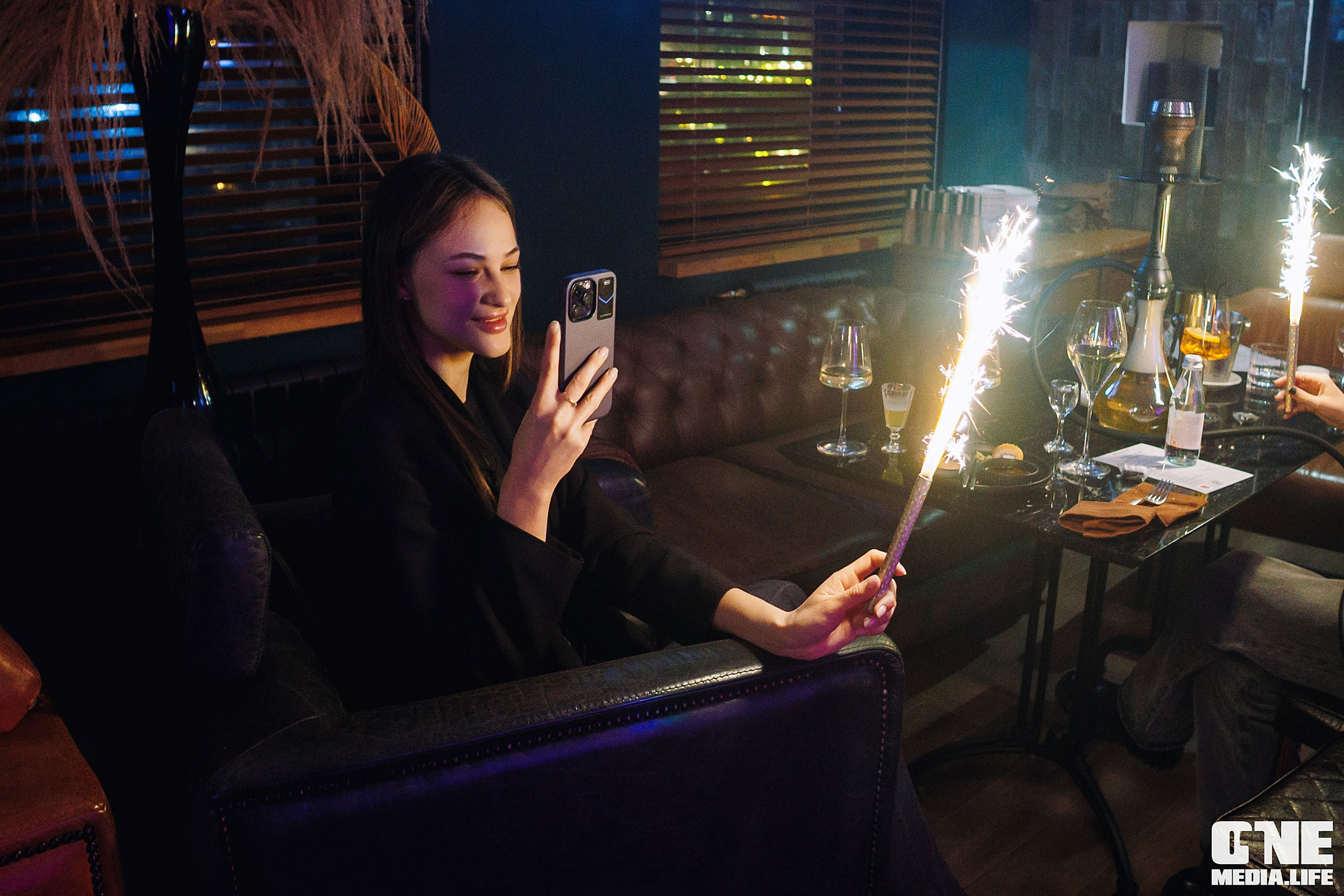 Пятница в Белгравии. One Media Life: фоторепортажи, фотоотчеты с мероприятий и заведений