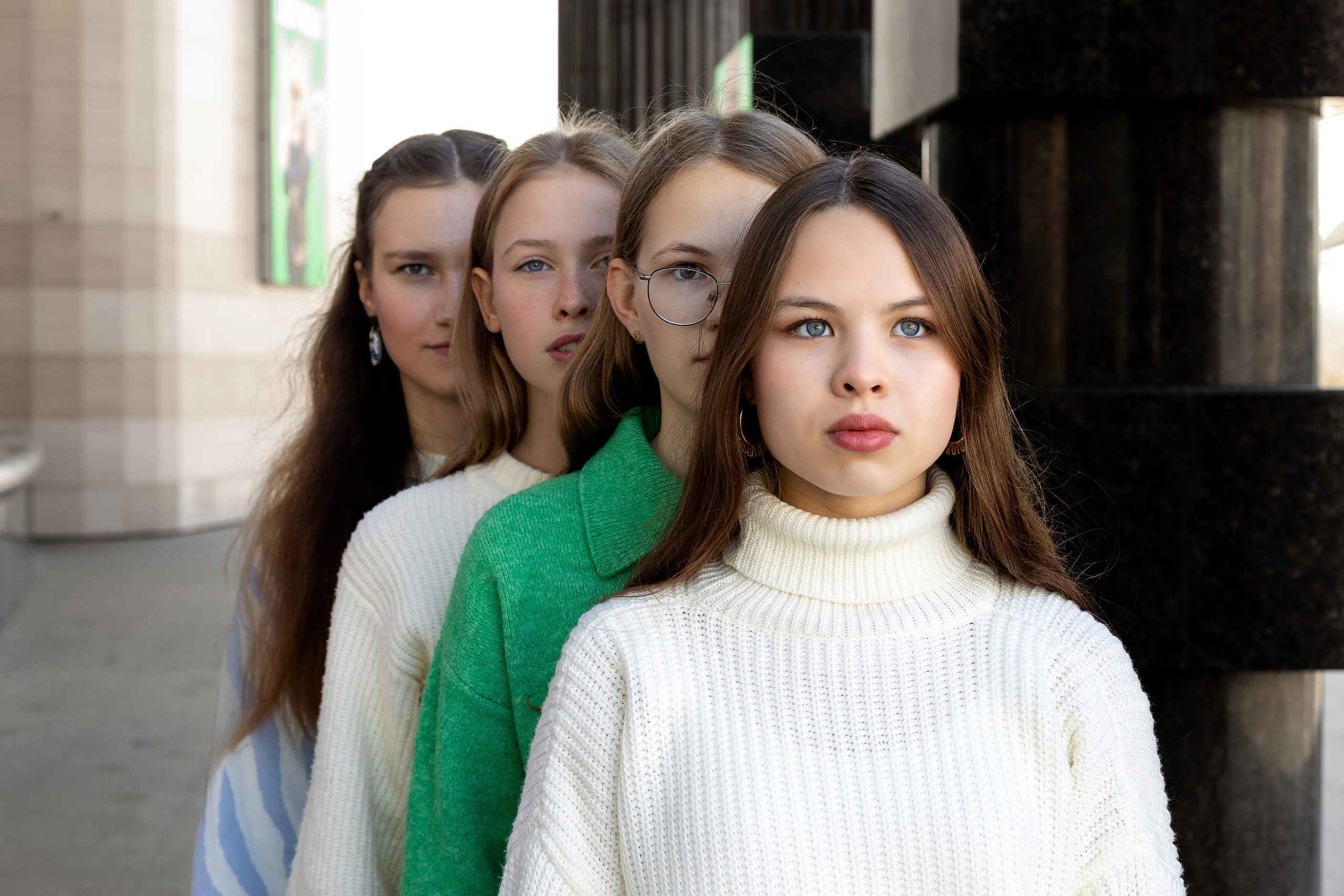 выпускные альбомы Чита, начальная школа Чита, выпускной альбом Чита, фотограф Чита, школьный фотограф Чита, выпускной Чита, 4 класс выпускной, школьный портрет, школьная фотосессия, выпускной альбом для 11 класса, выпускной альбом для 9 класса, выпускной альбом для 4 класса, выпускной альбом для детского сада, новогодняя фотосессия