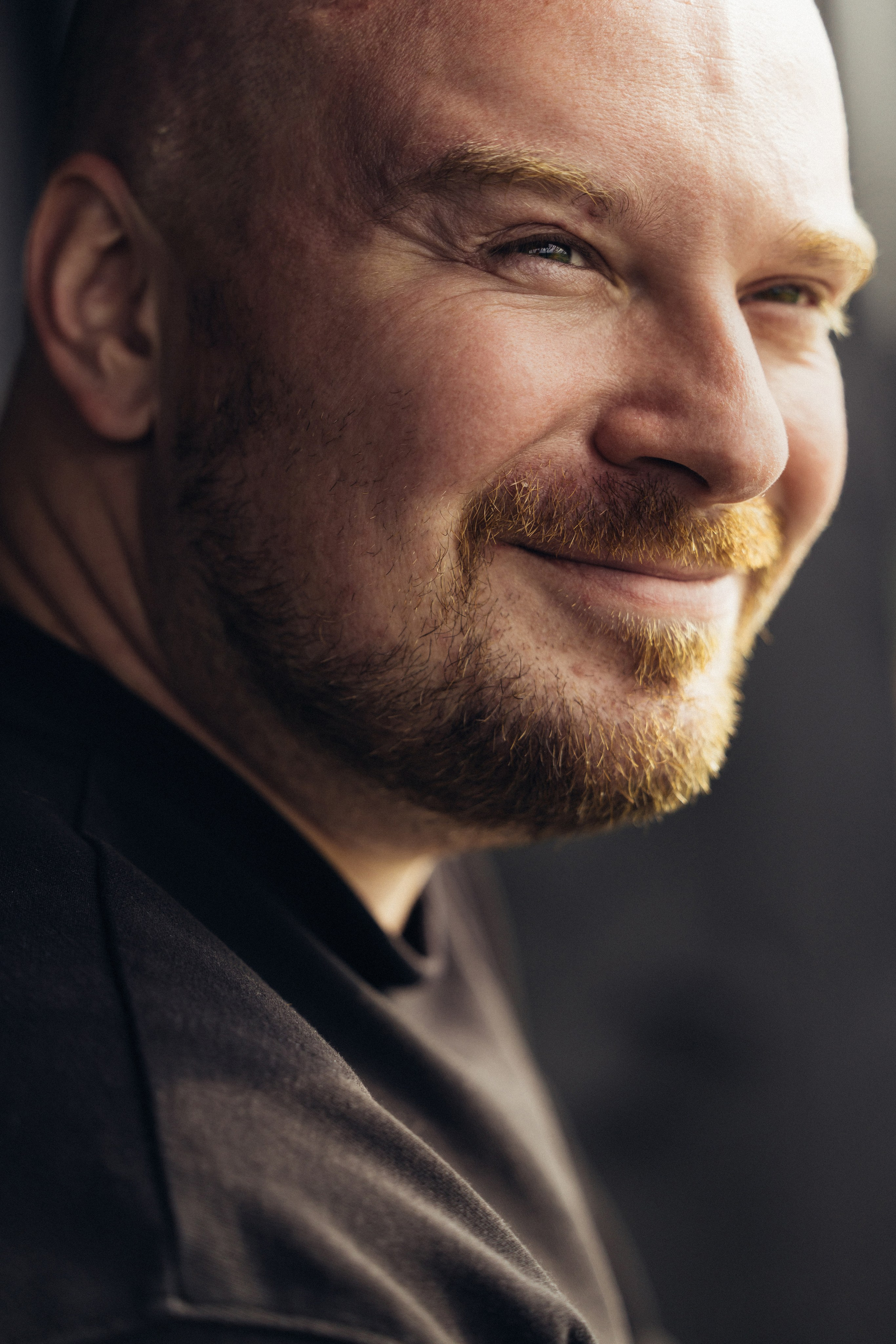 @avtors.agency. Свадебный и репортажный фотограф в Москве Владимир Сергеев | Naysaikolo