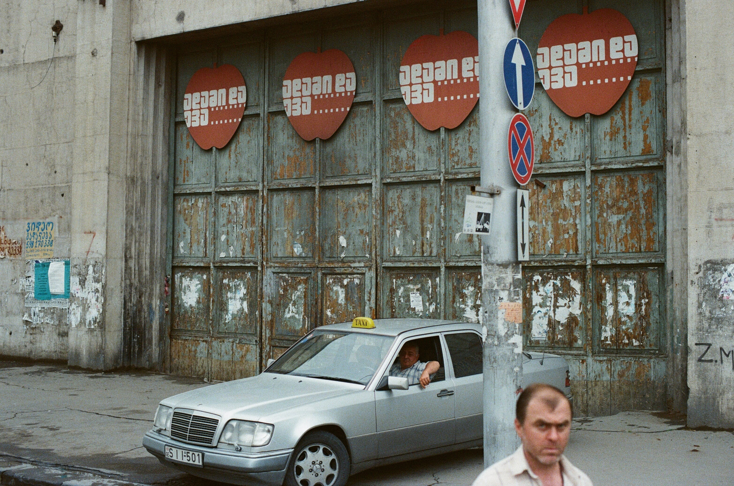 Georia Colour. Aleksander Chernov — Documentary filmmaker and photographer