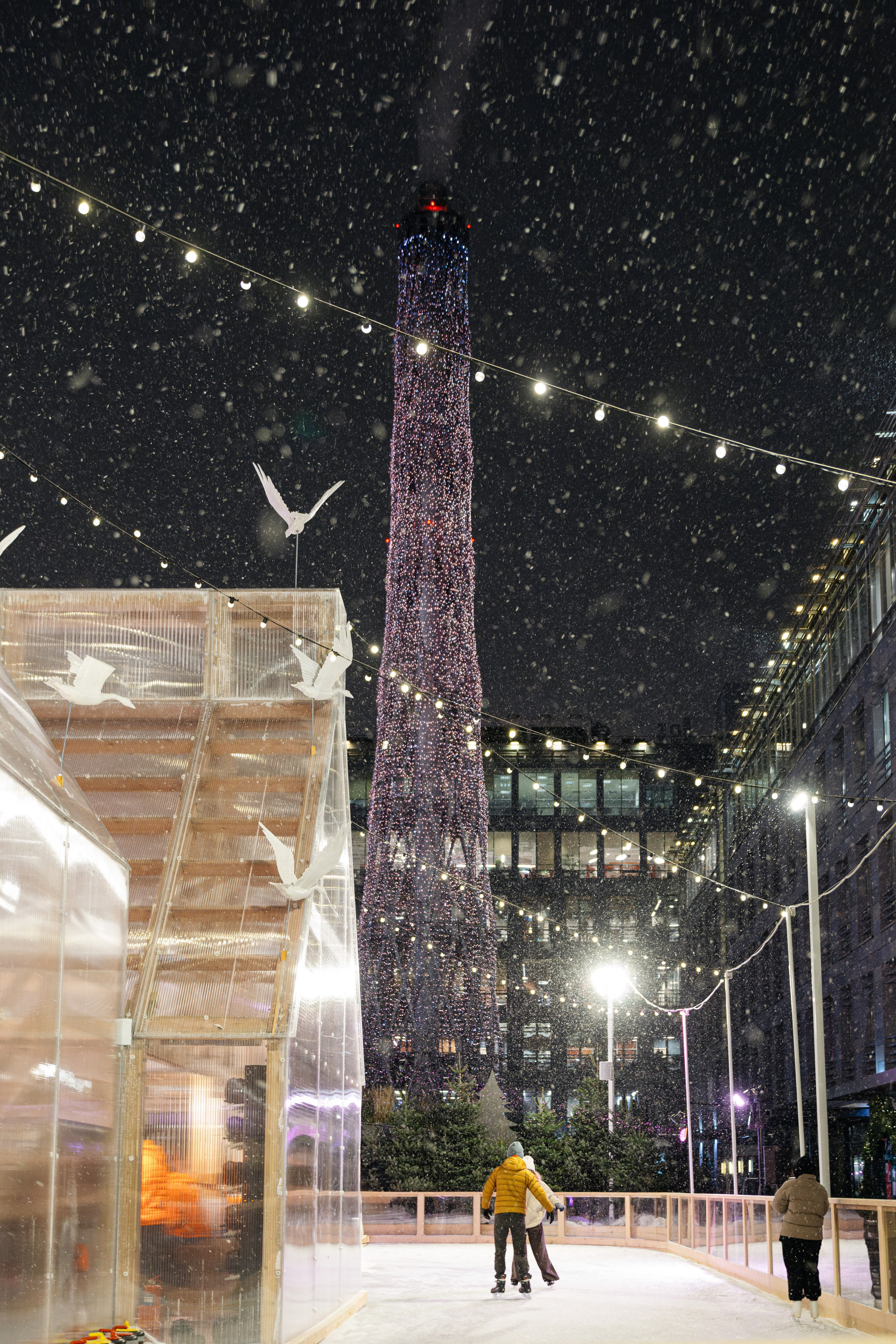 Открытие катка Яндекса. Репортажный фотограф в Москве Лера Зиновьева