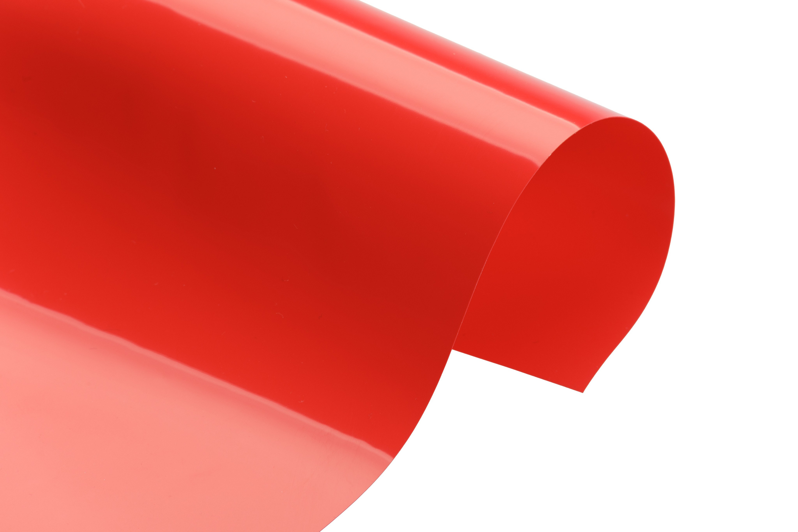 На белом для маркетплейсов и каталогов. Предметный фотограф Александр Трузян