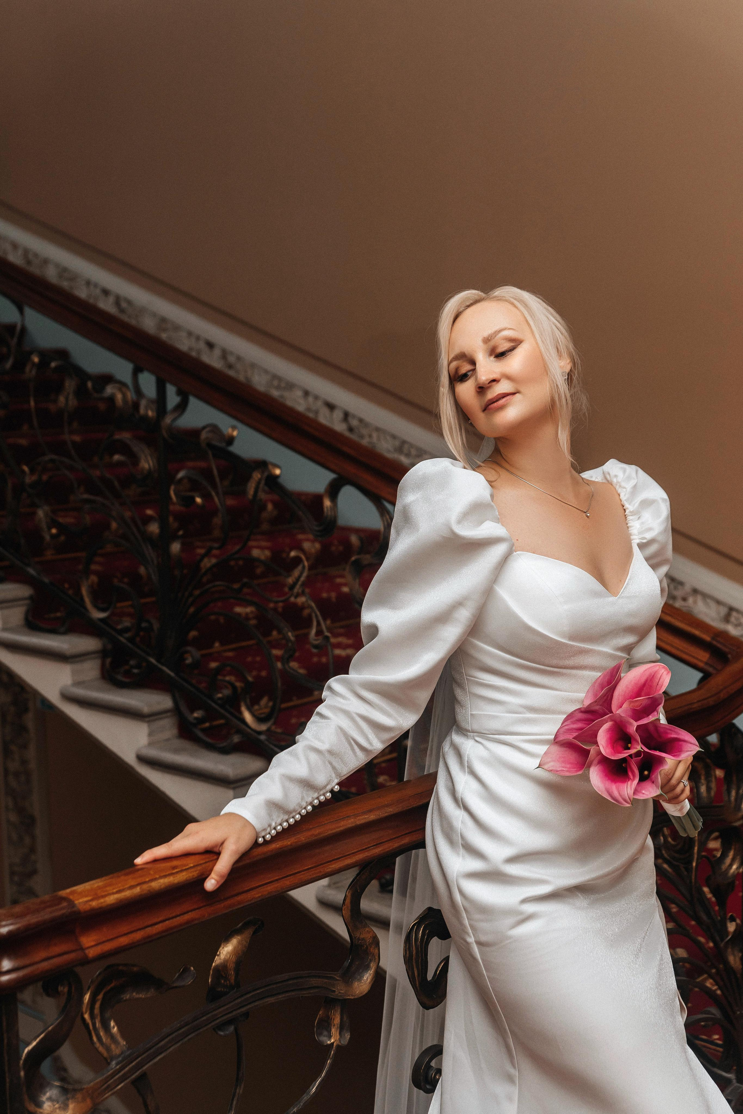 Свадебная фотосессия росписи в отеле Metropol. Свадебный и семейный фотограф в Москве