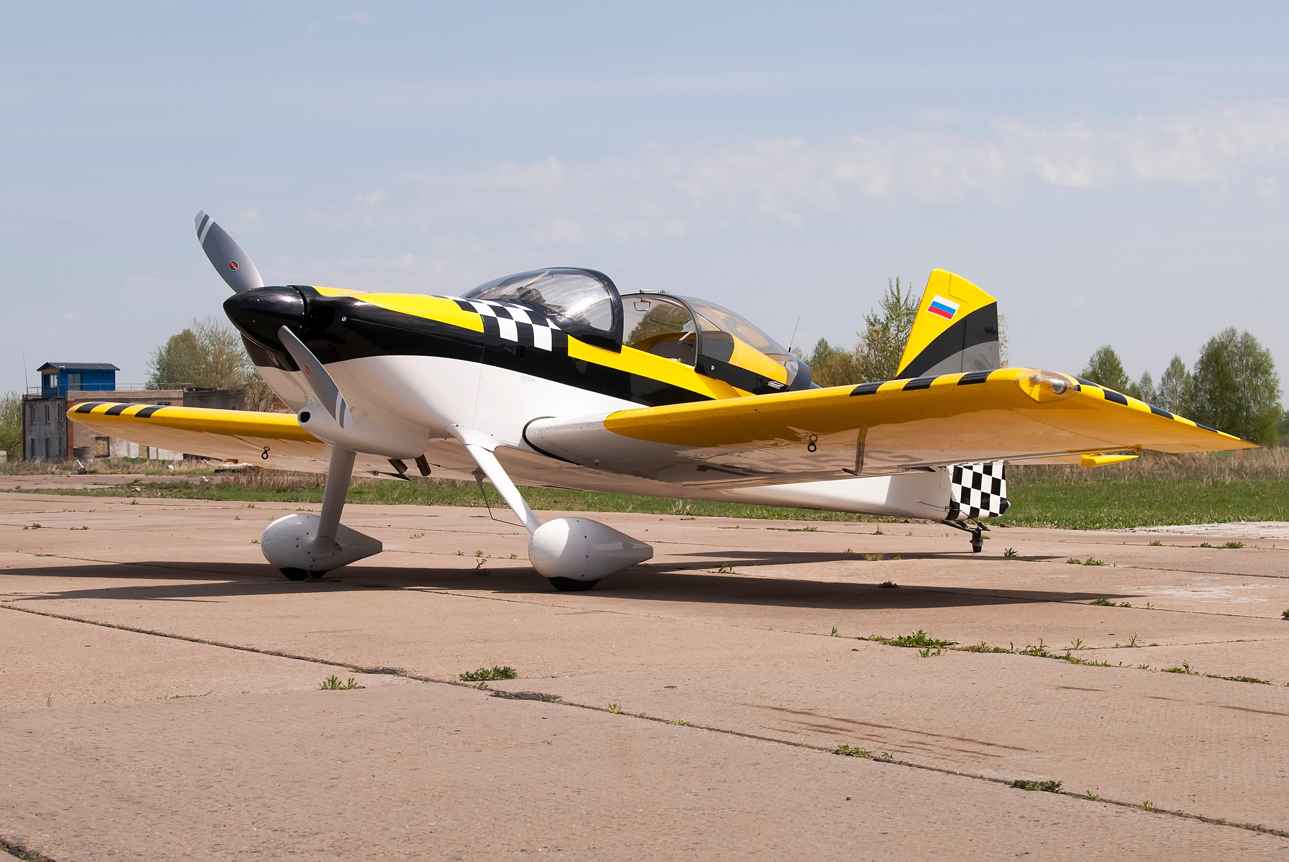 Авиация: самолеты, вертолеты, небесные зарисовки. От прошлого к будущему авиации через фотографию