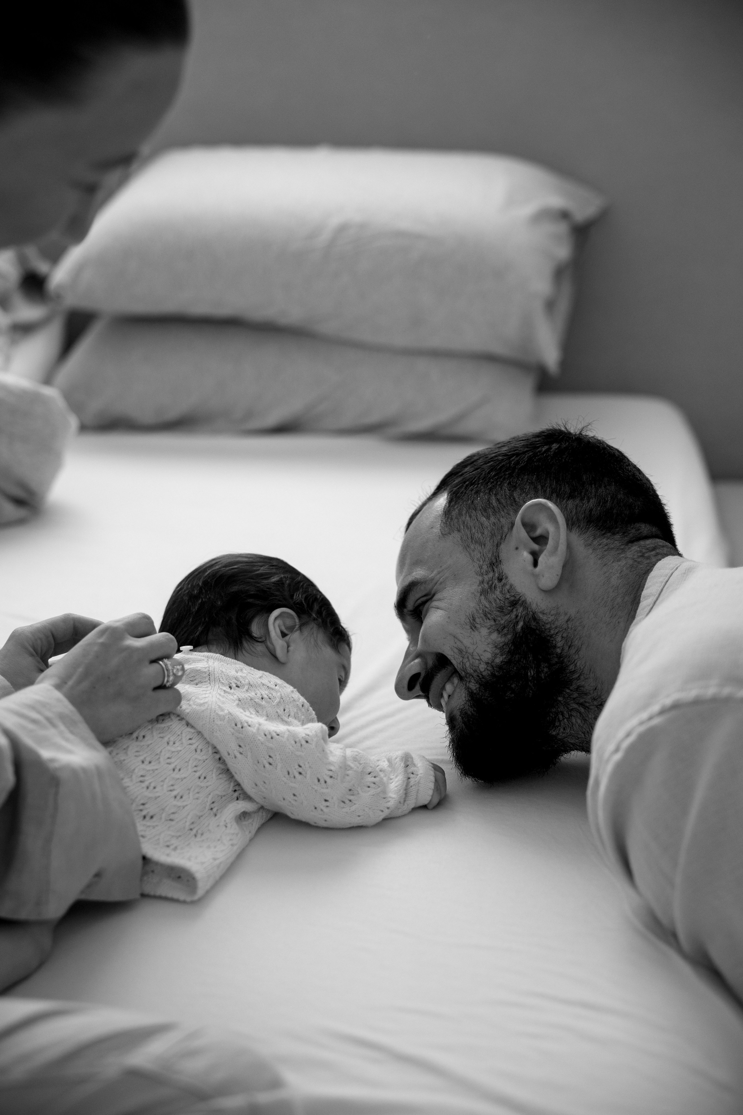 New born family photoshoot at home. Wedding and family photographer