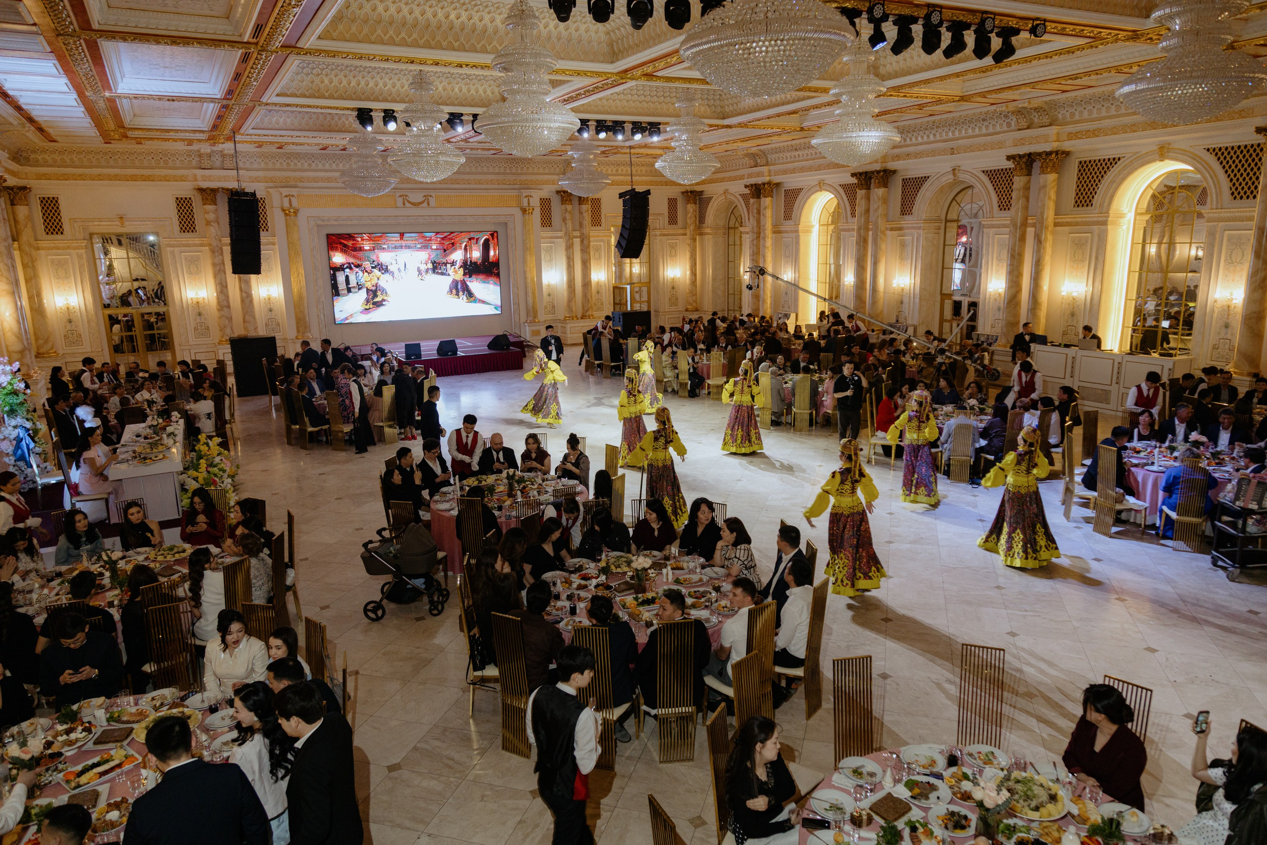 Wedding. JUS