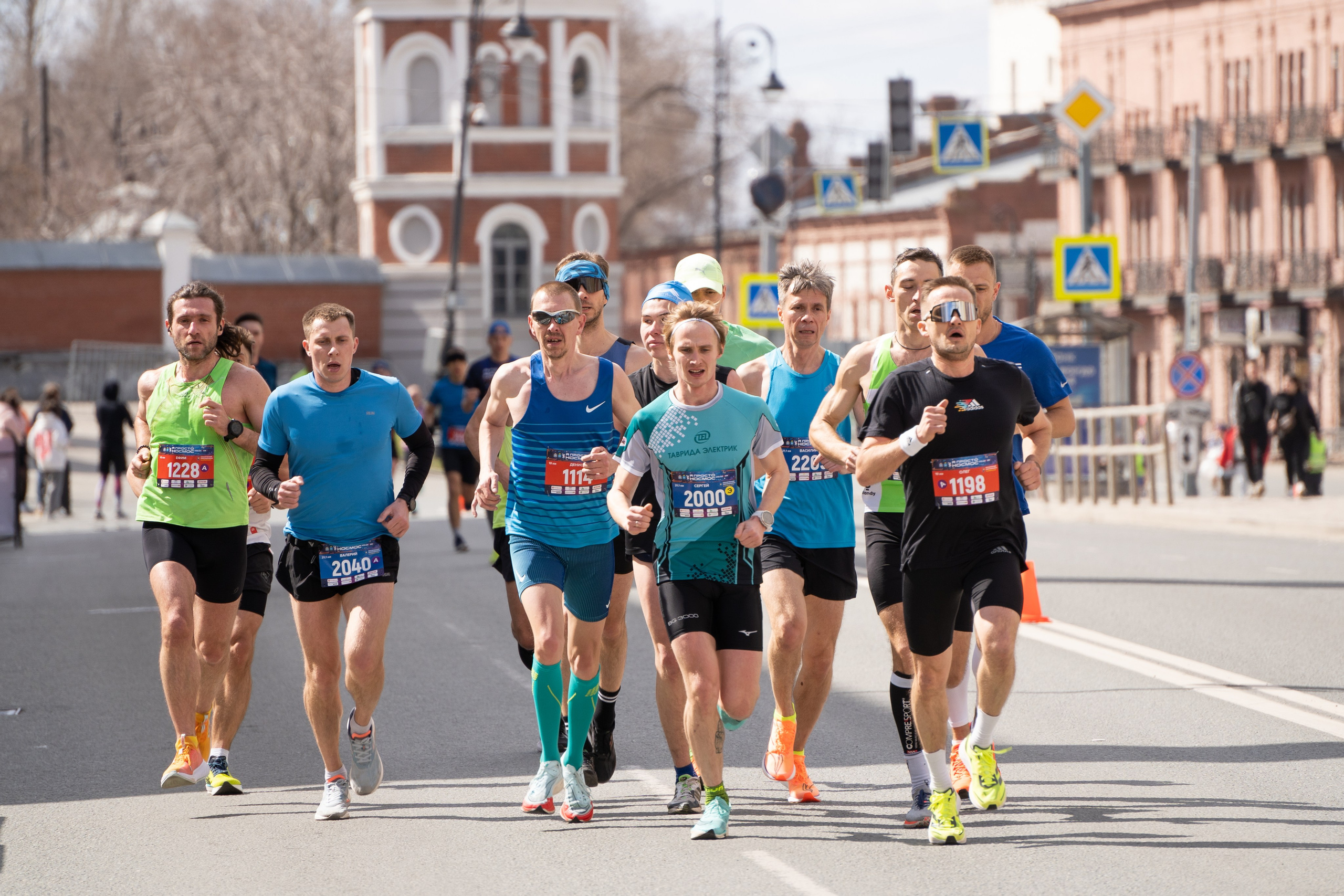 Самарский Космический Полумарафон 2024. Фотограф в Самаре Иван Булатов