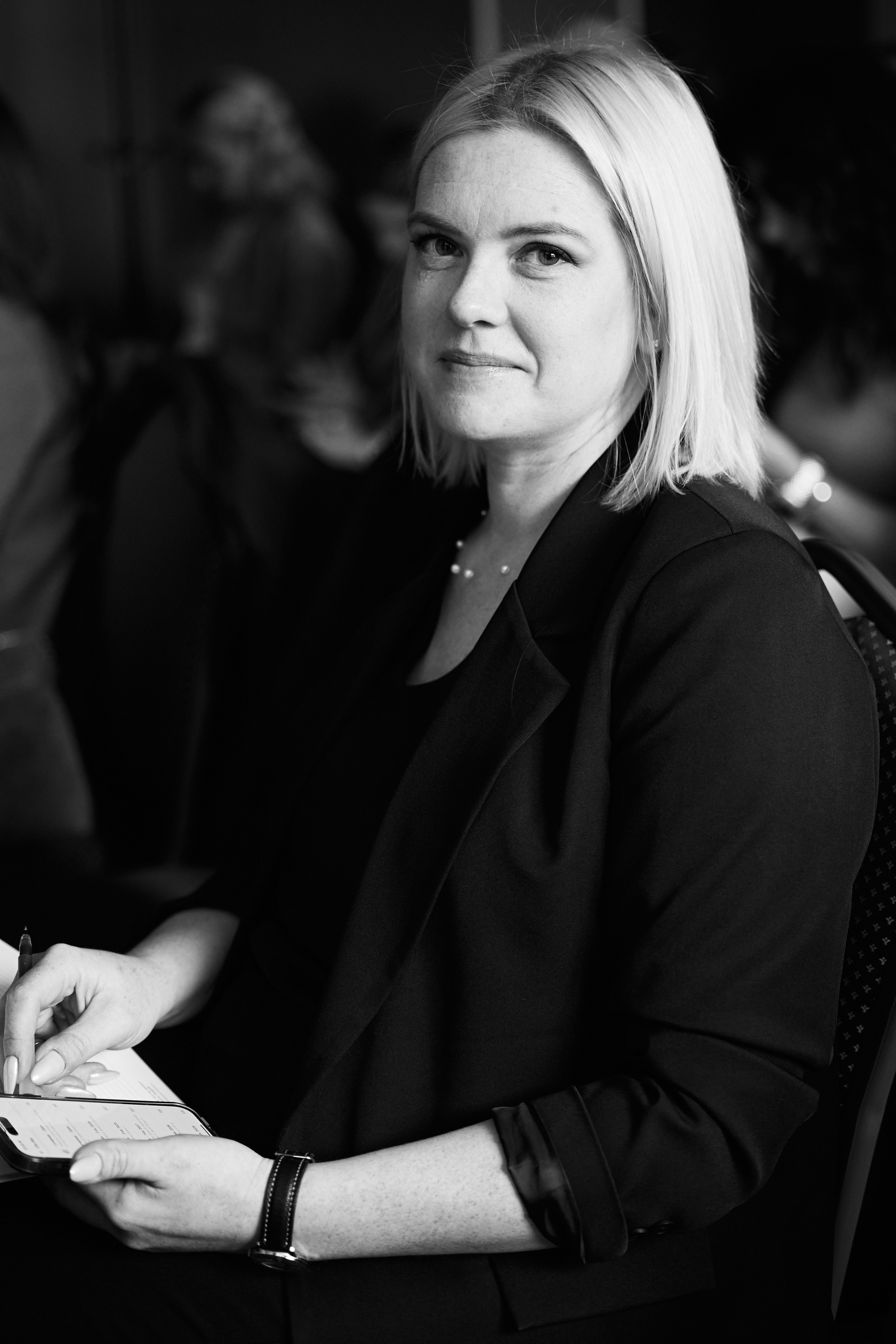 Презентация MR Group в ibis 23.04. Свадебный репортажный фотограф краснодар максим дремов дрёмов фотосессия студия цена