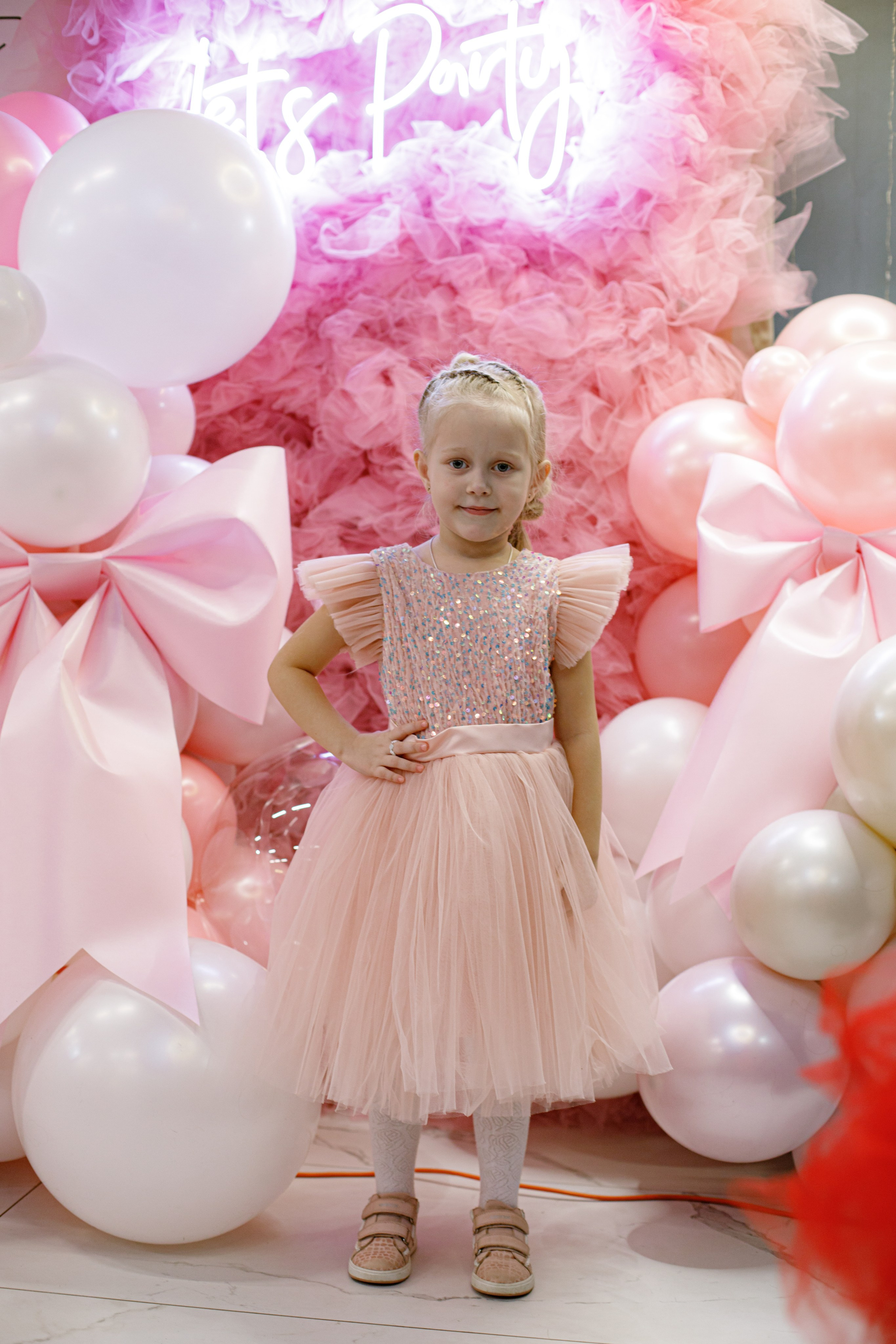 ASIA'S BIRTHDAY PARTY. Photokarish