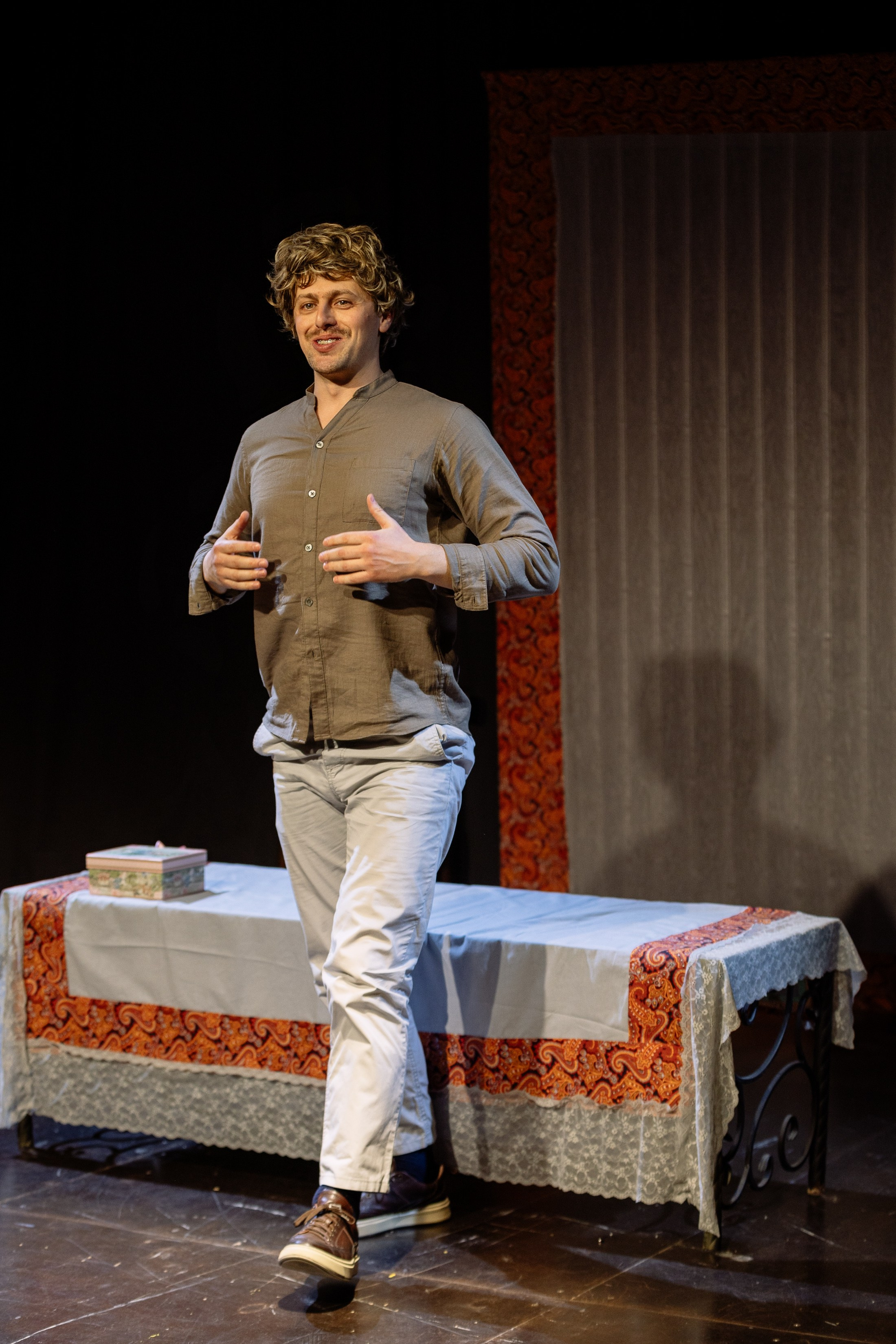 Театр Арт-Авеню _ Женитьба Бальзаминова. Фотограф Юлия Мальцева