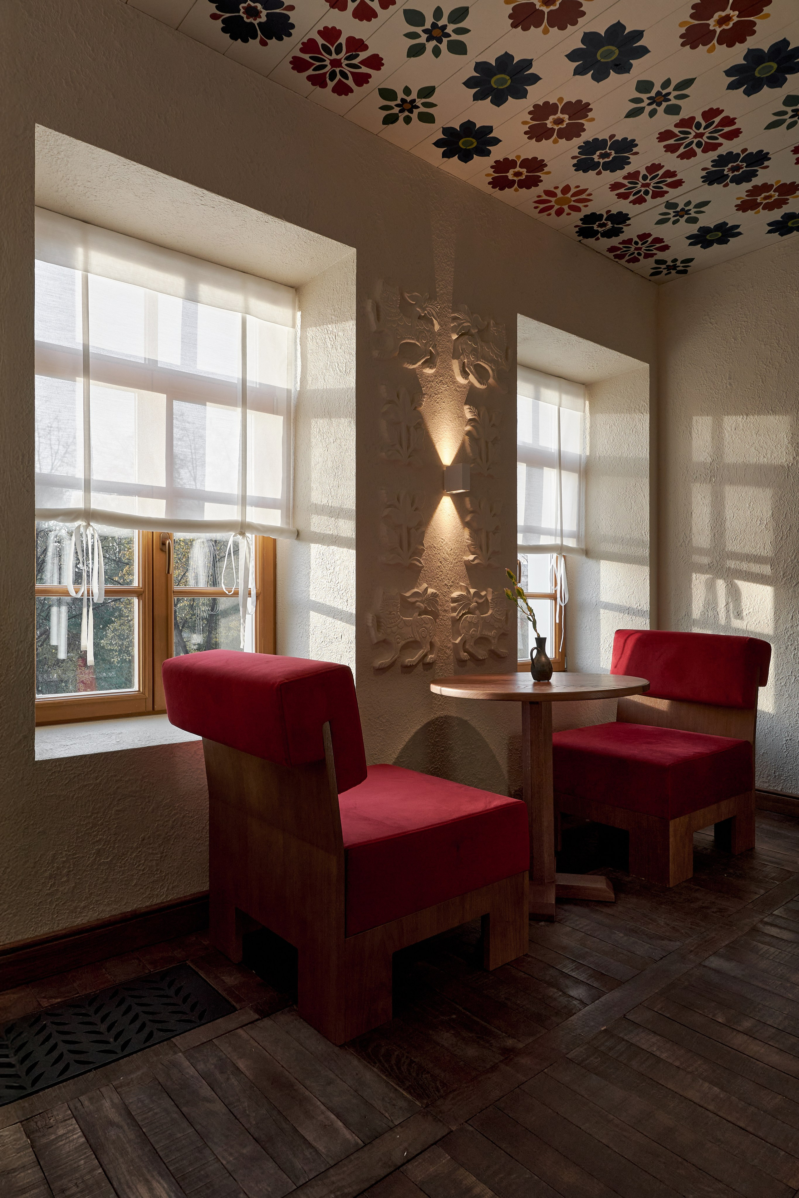 Ресторан «Голубчик», Екатеринбург, 2025. Елена Берсенева, фотограф