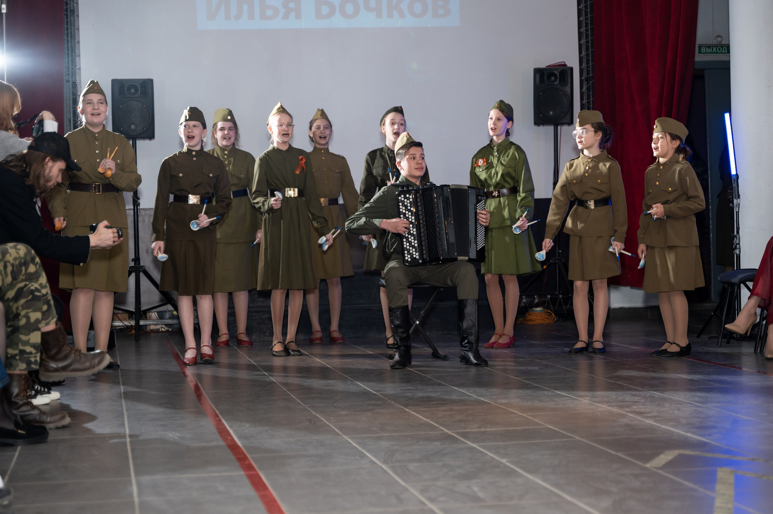 Закрытый показ милитари «Своя трансформация» дизайнера Юлии Бойченко | 24.04.2025. Фотограф в Омске Елизавета Кириллова