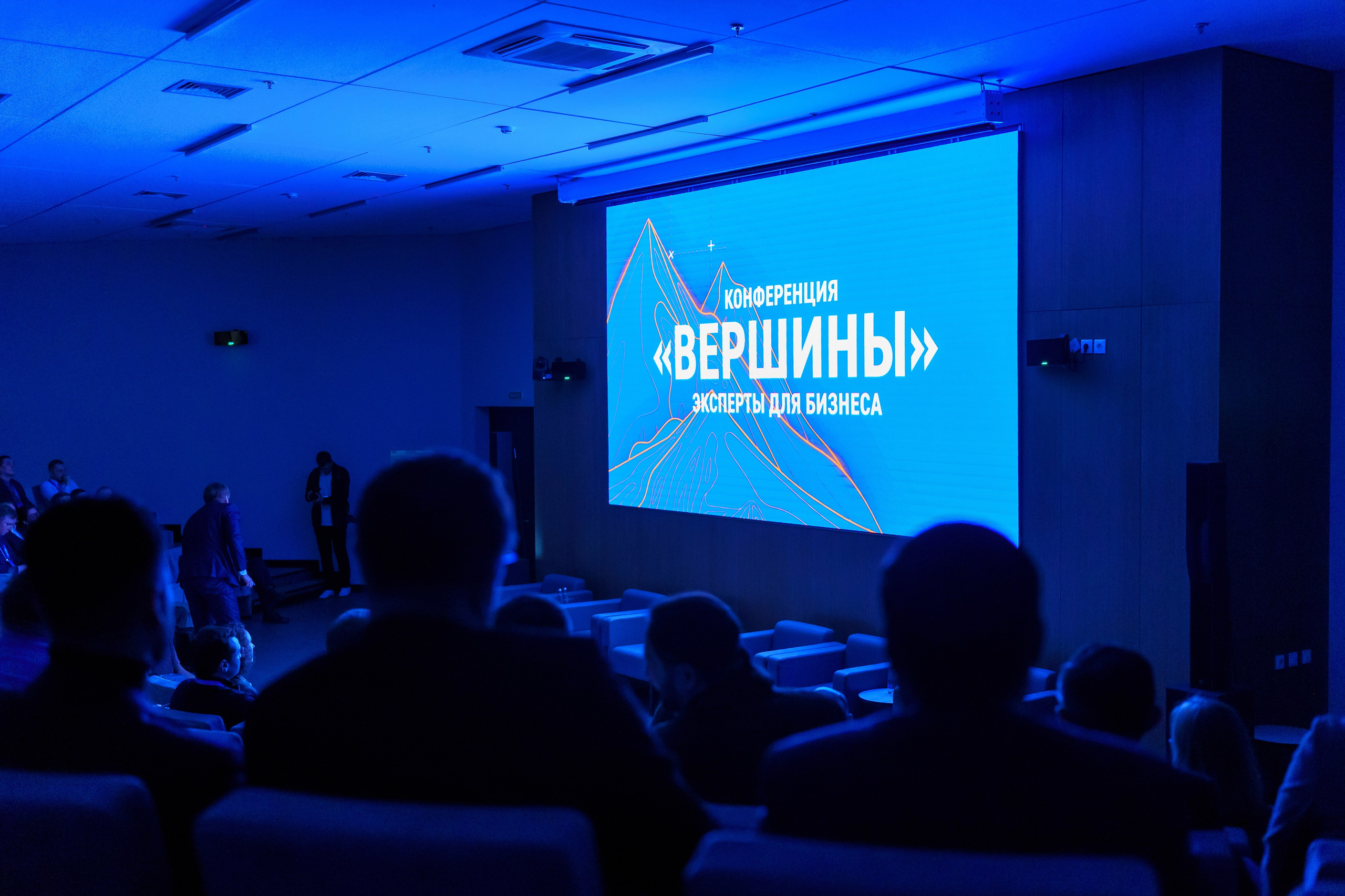 Мероприятия. Череваненко Сергей и Элина — свадебный фотограф видеограф