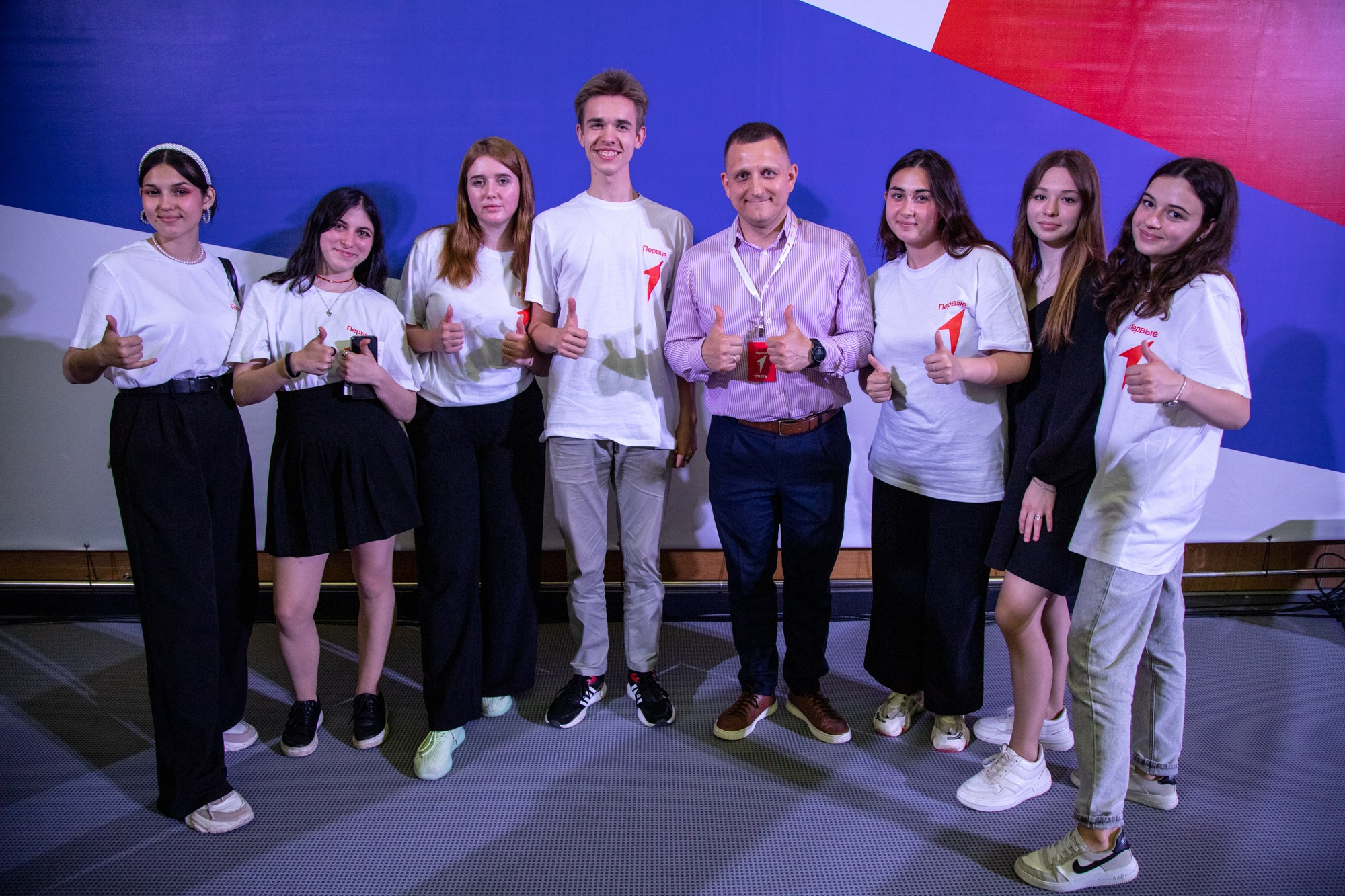 Первый фестиваль Движения Первых в Краснодаре. Репортажный, промышленный и маркетплейс-фотограф Дмитрий Чернат