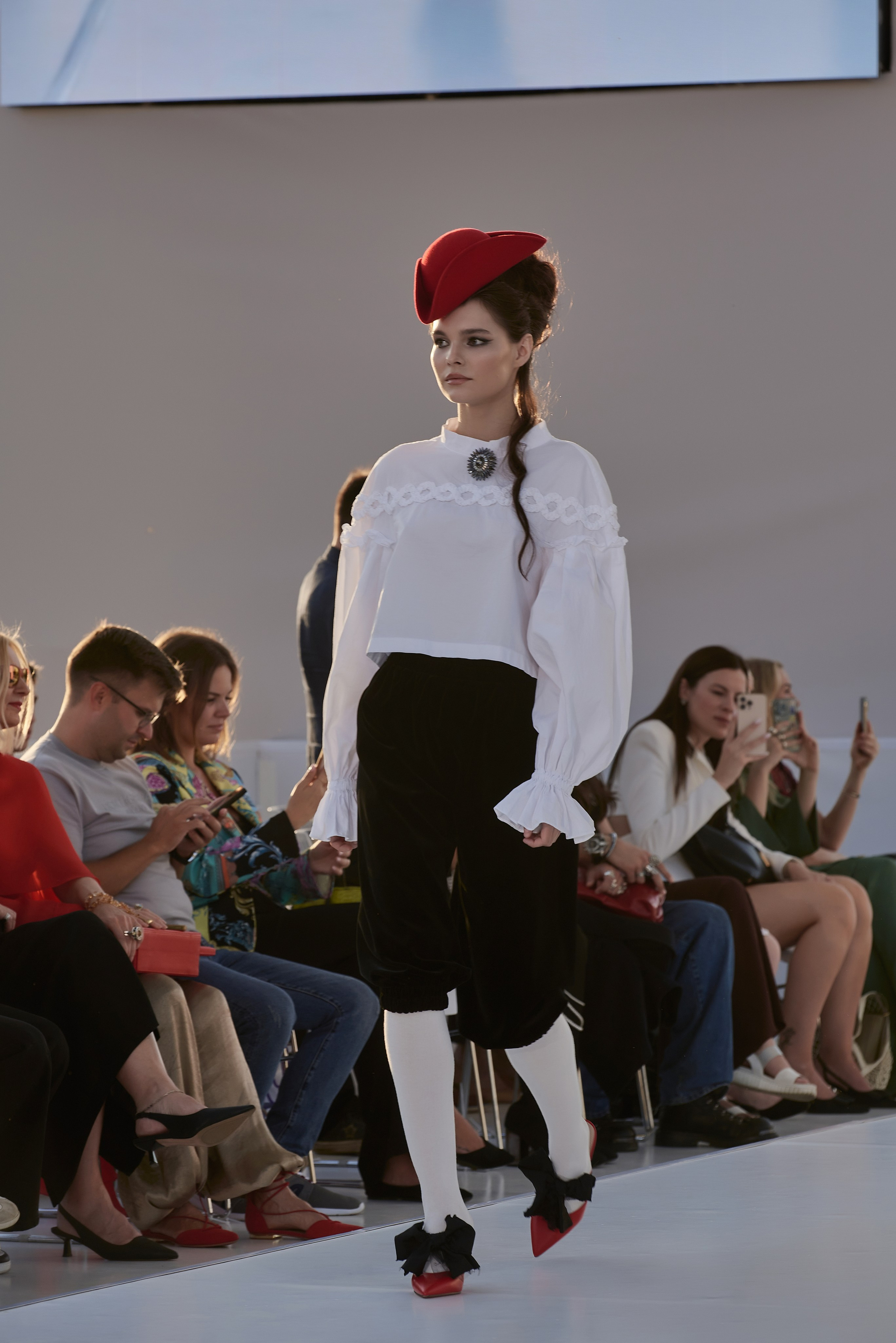 Показ ALENA COJOCARU MFW2025. Наталия Дианова — фотограф для брендов и экспертов в Москве