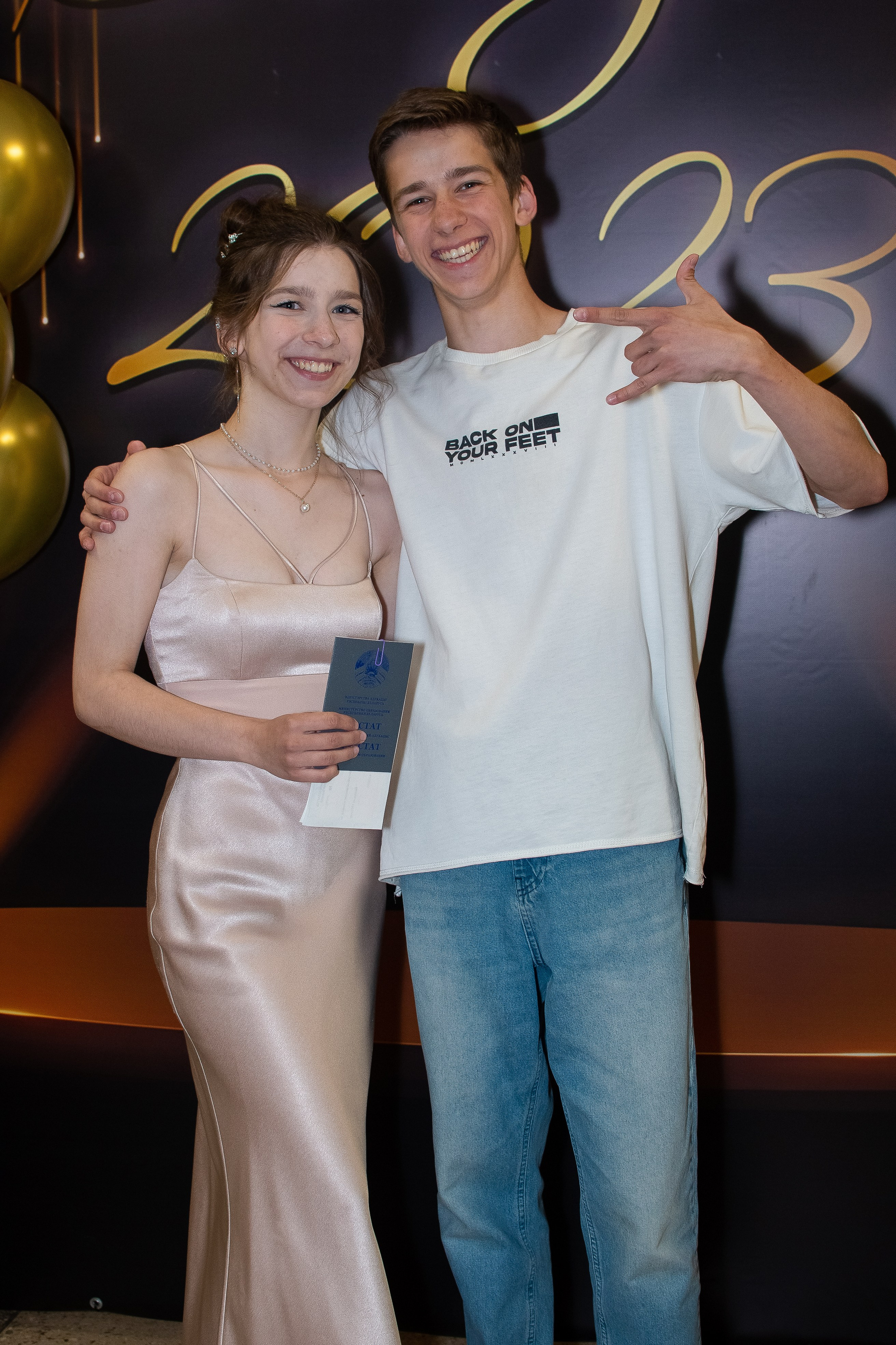 Выпускной 11 класс. Семейный фотограф на выписку из роддома и крещение Минск Настя Гришук