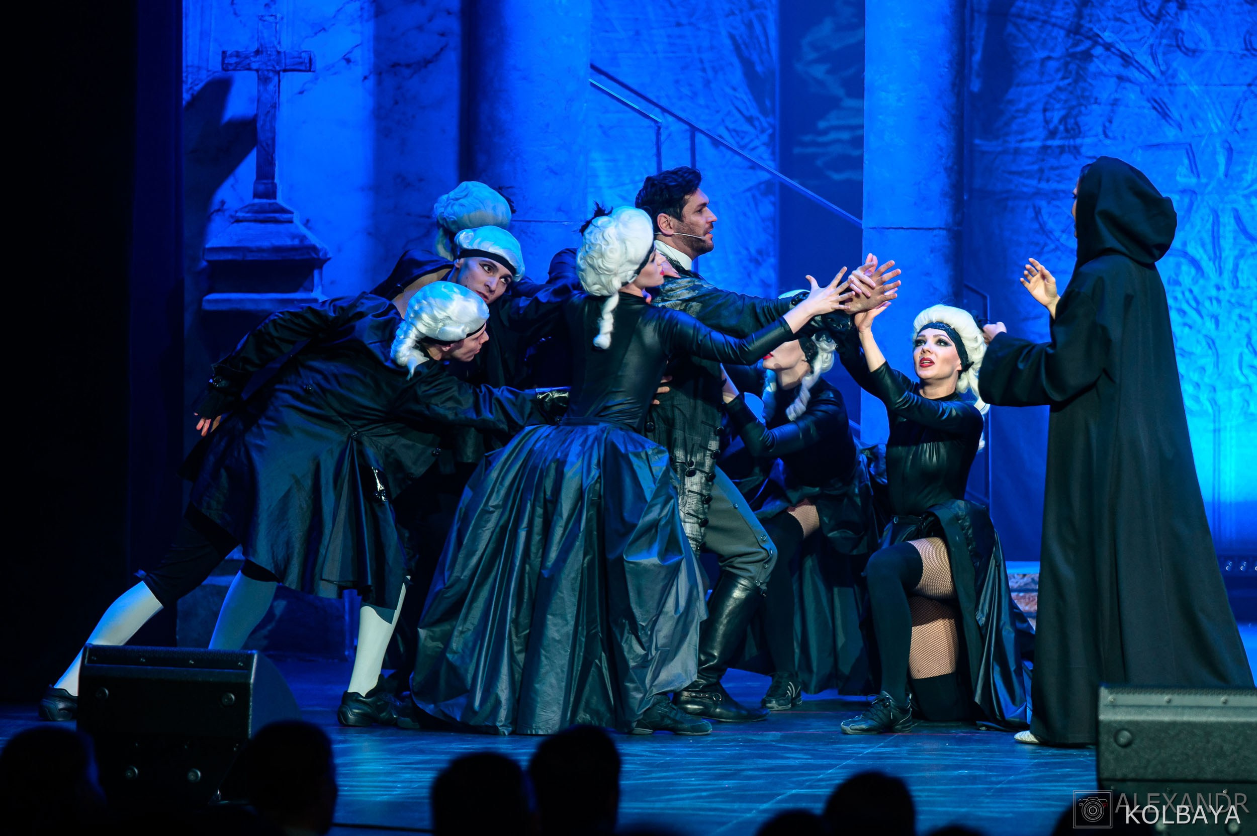 Опасные связи. Концертный и театральный репортажный фотограф в Москве Александр Колбая