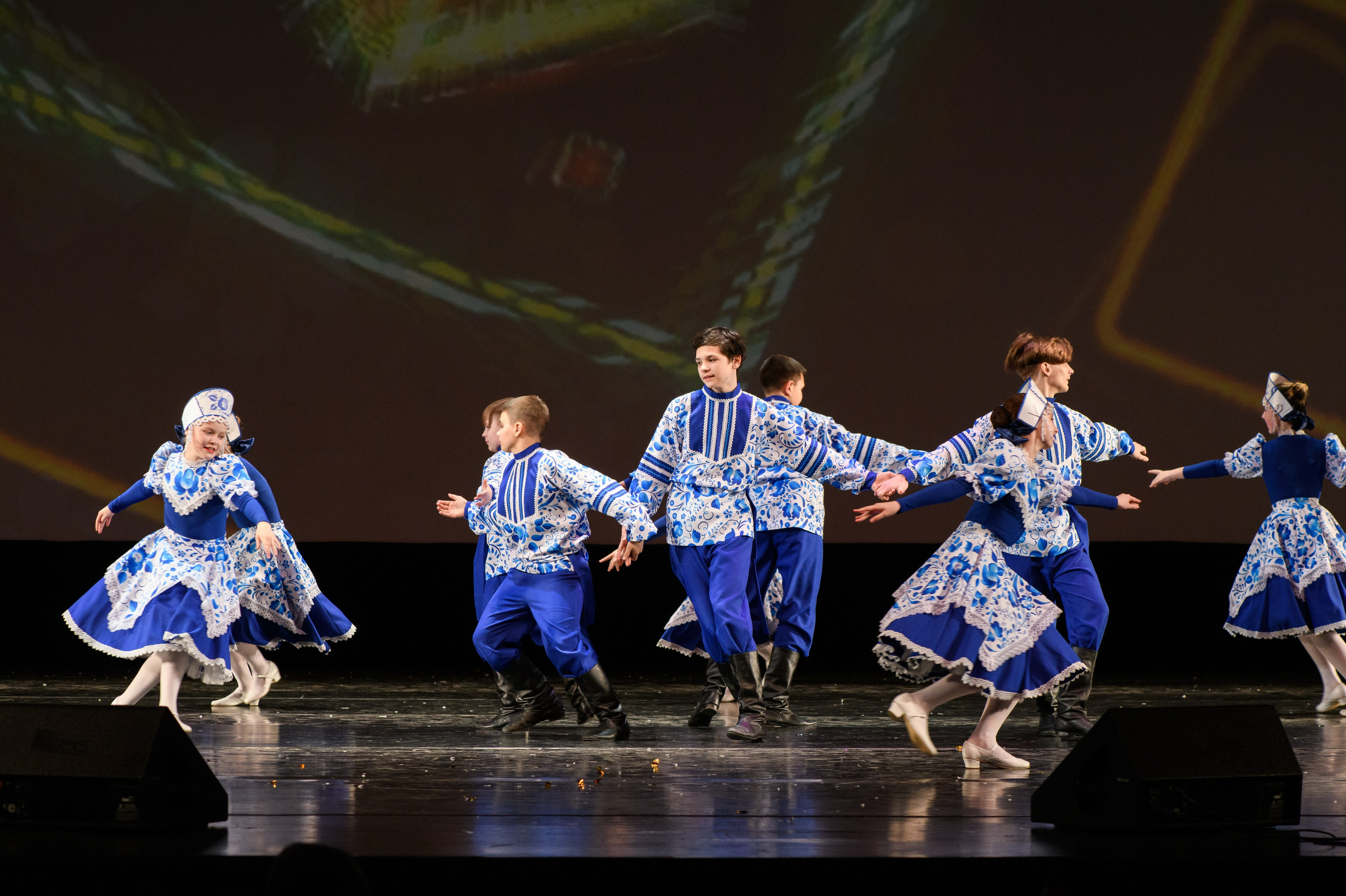 23 апреля, часть 2, БКЗ Октябрьский, г. Санкт-Петербург. Золотое яблочко