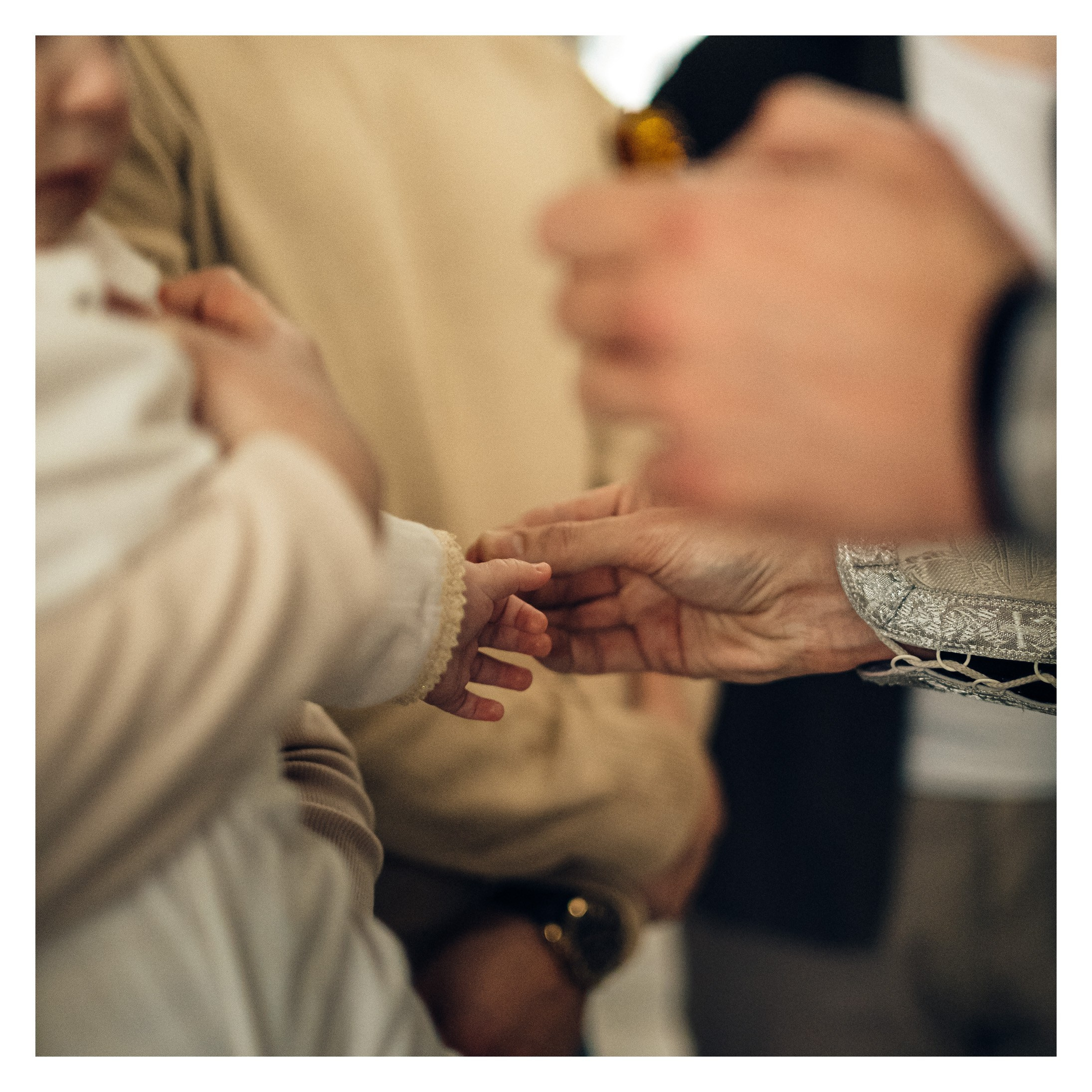 Фотограф на крещение Москва Краснодар Курганинск крестины таинство крещеня. Семейный фотограф в Краснодаре и Курганинске