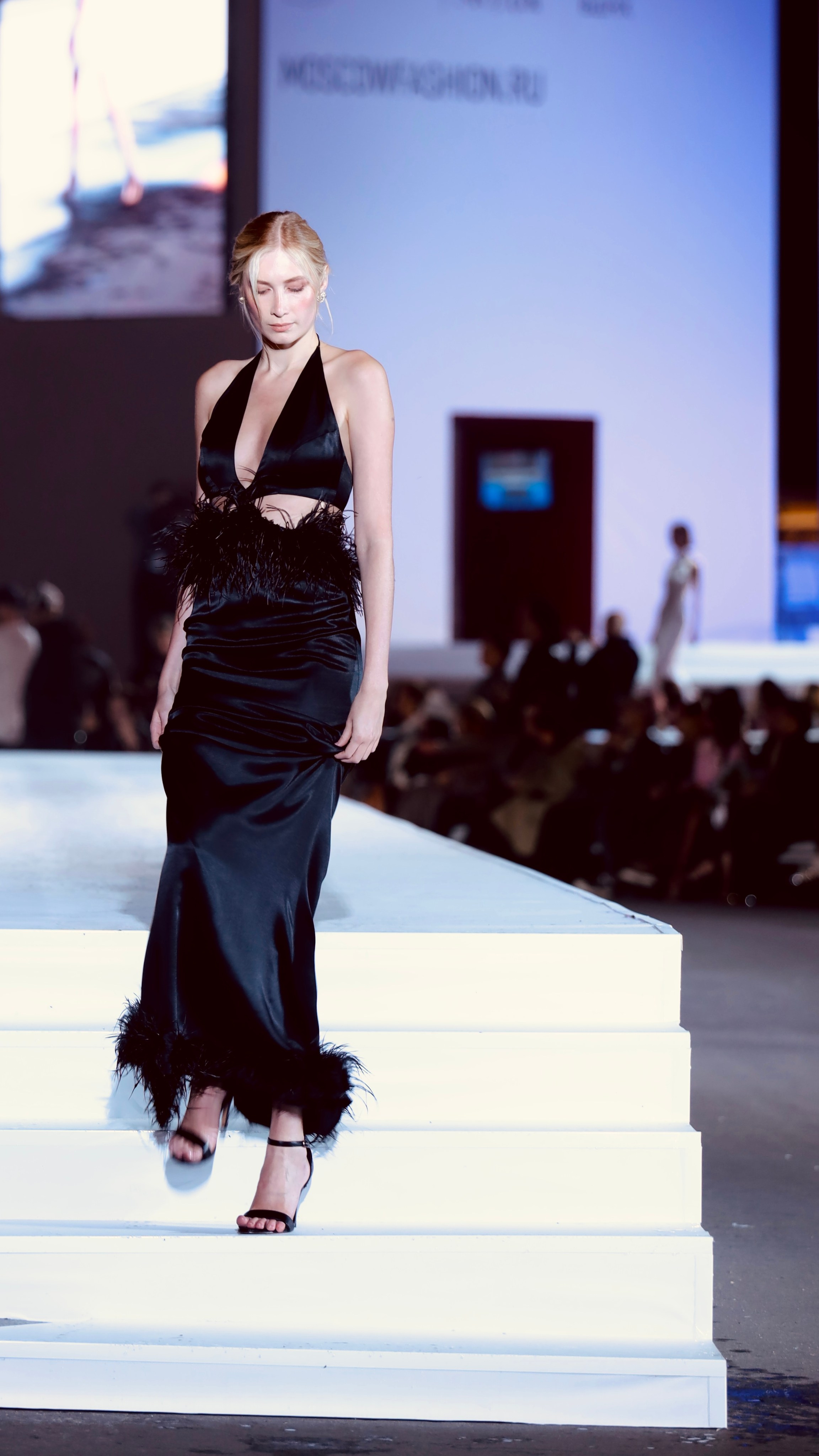 Съёмки модных показов. Фотограф в Москве — Рина Серёгина — съёмка в студии и репортаж