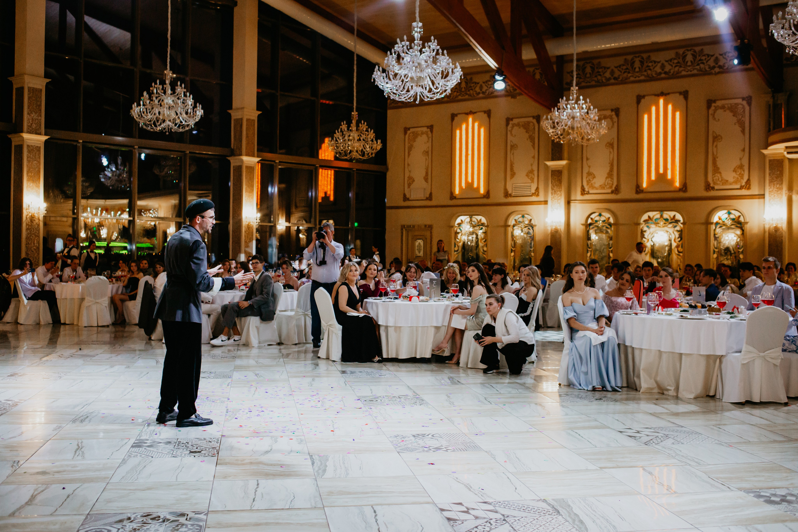 Выпускной. 11 лицей. Фотограф в Челябинске Ополихина Анна