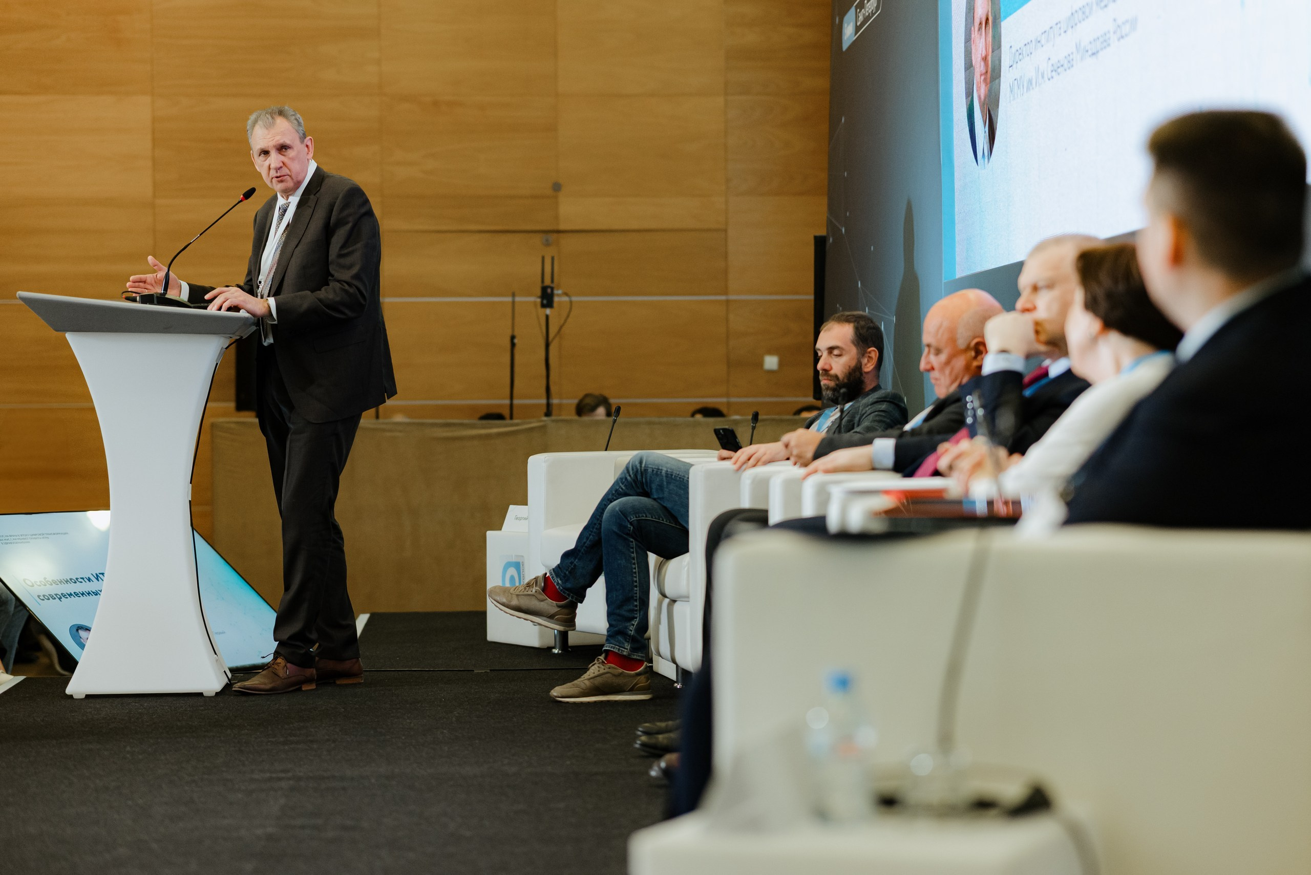 QConference. Репортажный фотограф в Санкт-Петербурге Евгений Перевалов