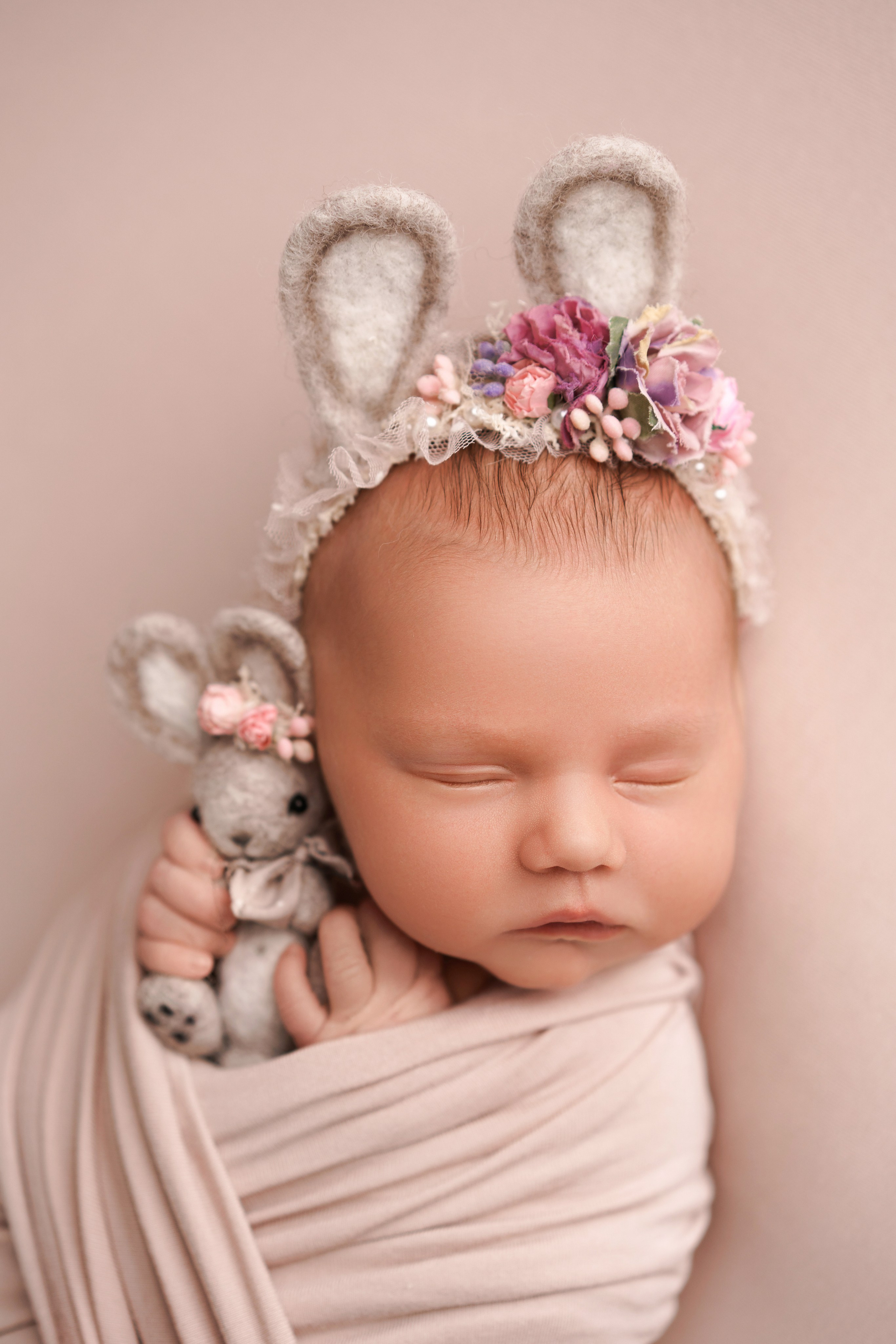 Фотосессия новорожденных | Галерея трогательных кадров малышей в стиле newborn. Фотосессия новорожденных в Москве и Московской области | Профессиональный фотограф newborn — Татьяна Иванова