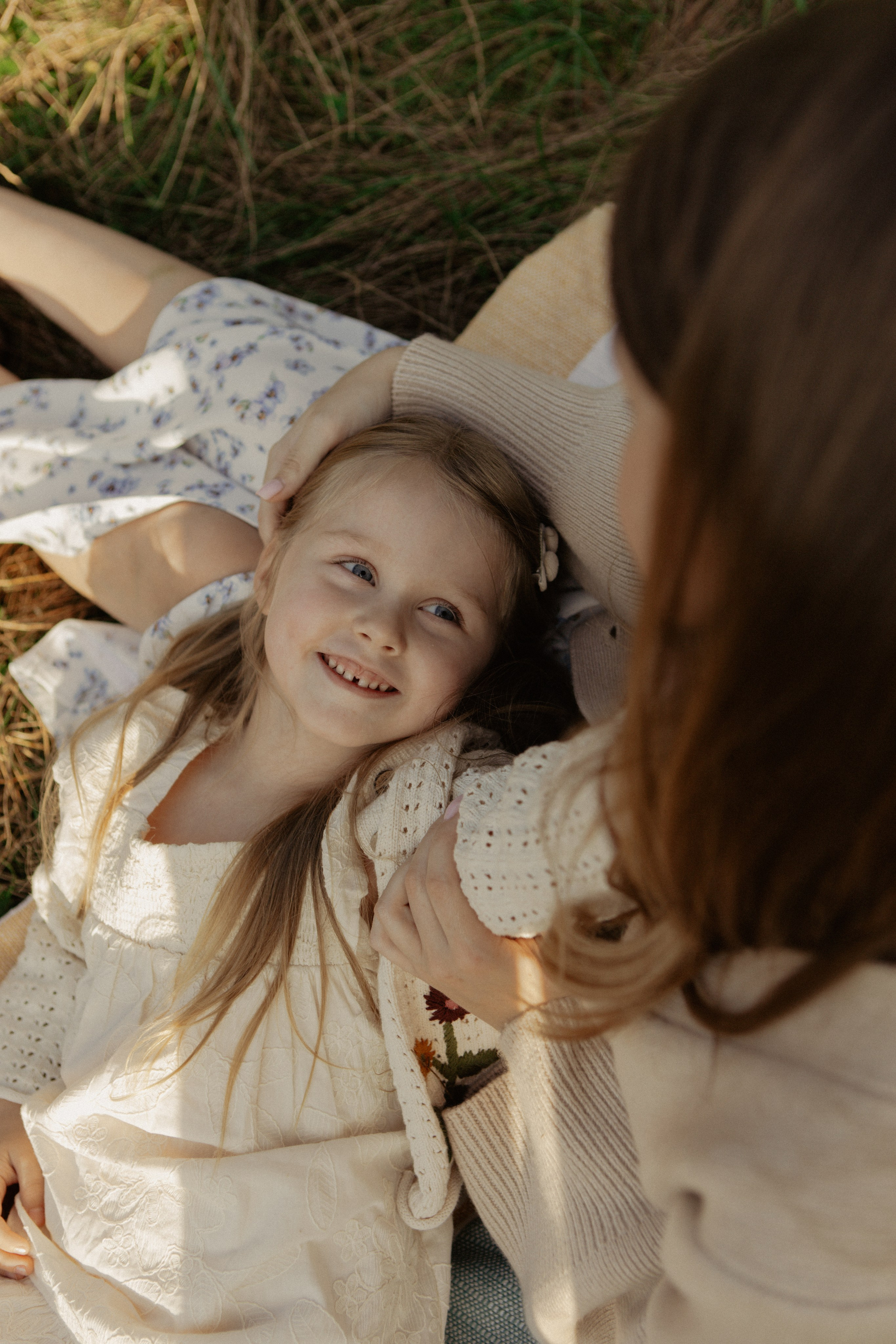 Daria and Eva. Photographer Lisbon|Portugal Nadiya Kharytonenko