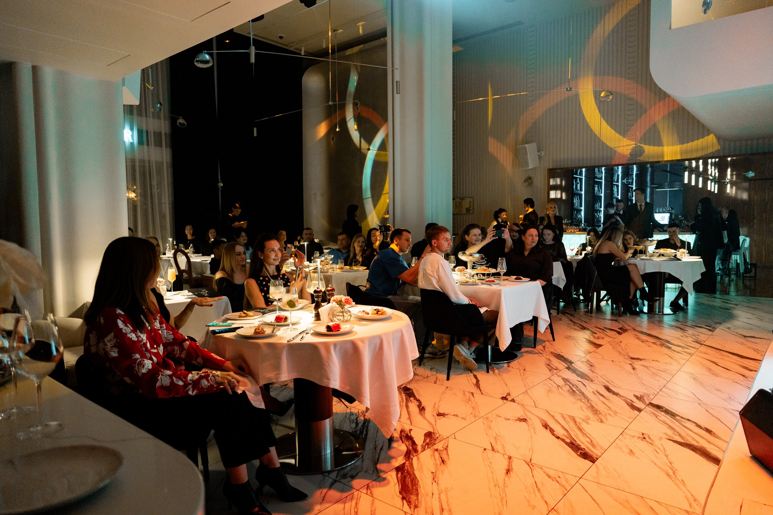 BIG GALA CONCERT. BENUAR Restaurant