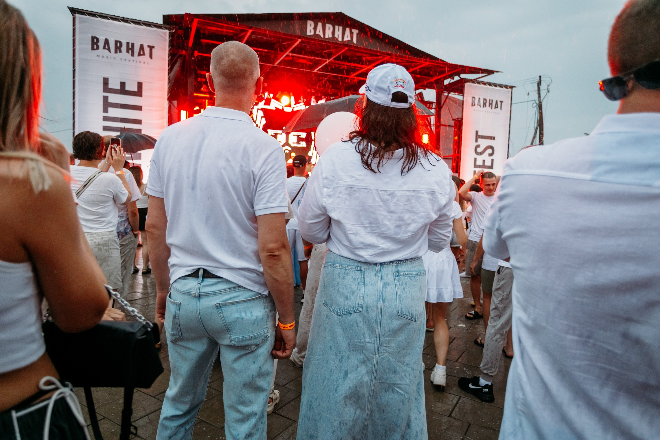 White Party @ Бархат парк. Репортажный фотограф Максим Полянский. Москва, Санкт-Петербург, Красноярск