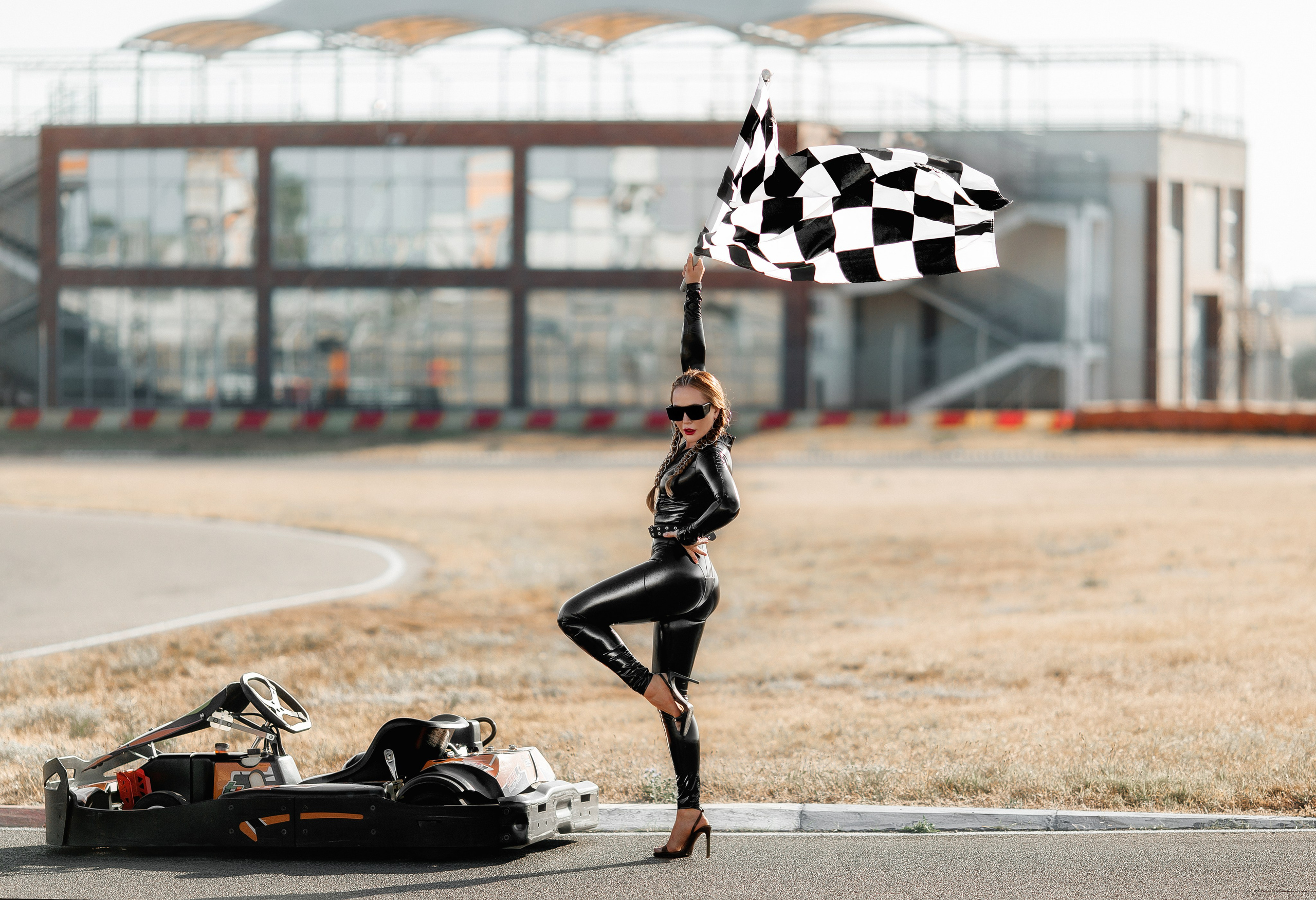 IRINA Международный Гоночный Комплекс «Crimea GRAND PRIX». Свадебный фотограф в Евпатории и в Крыму, Love story, женский портрет