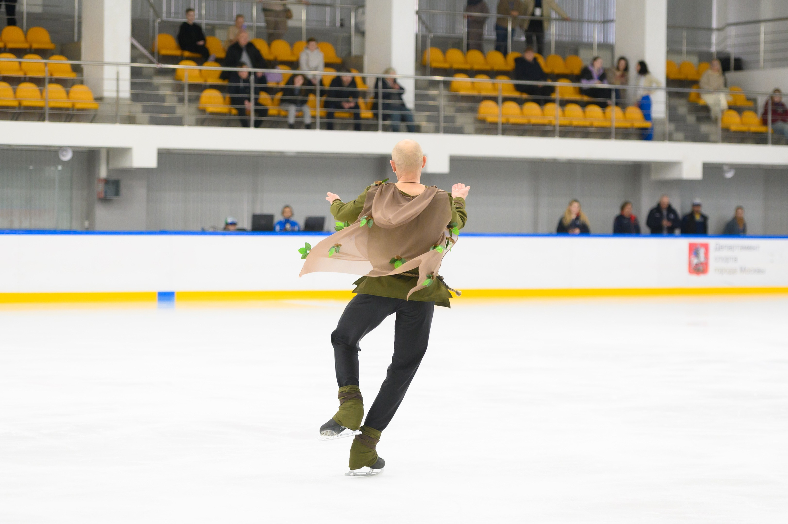 Любительский чемпионат Москвы по фигурному катанию. Портретный фотограф в Москве Полина Старцева