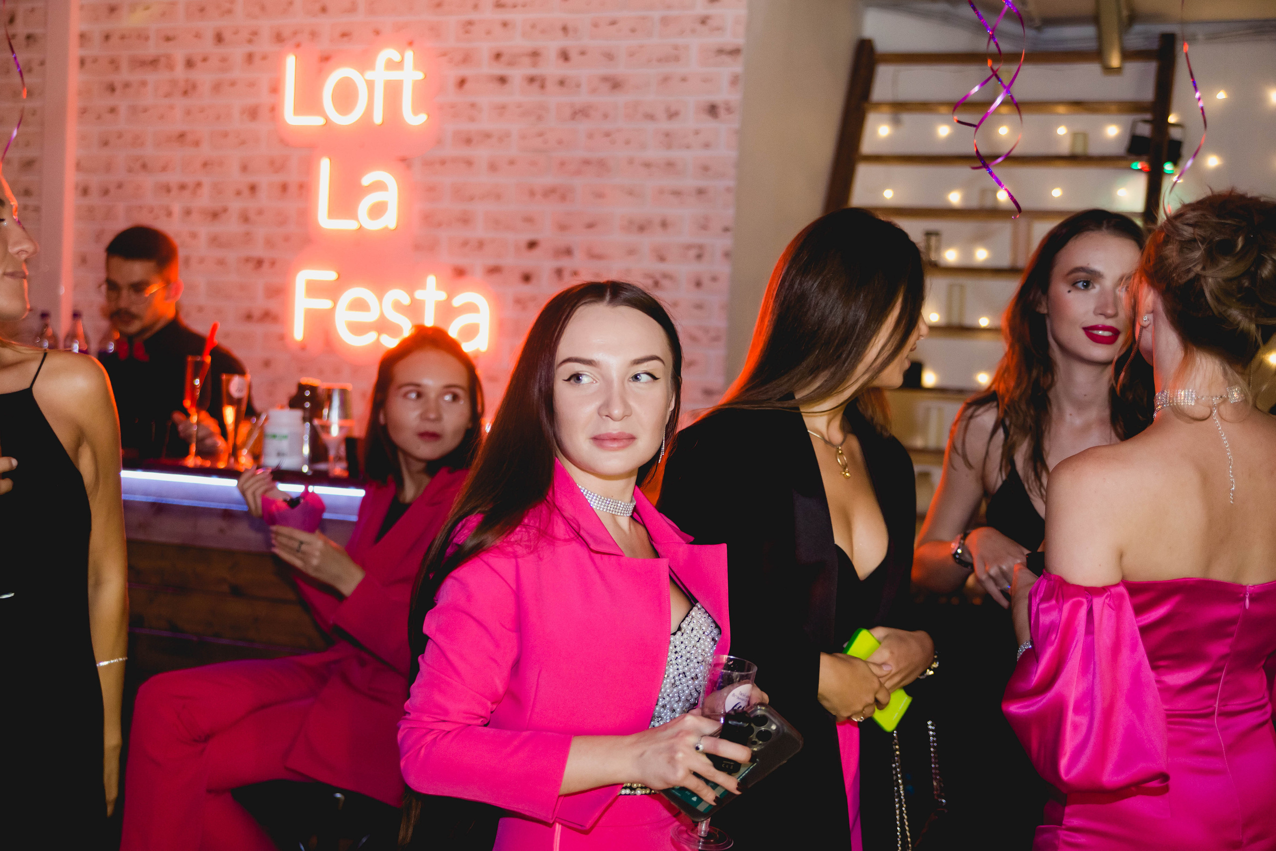 Лофт 18+. Фотограф на праздник в Москве