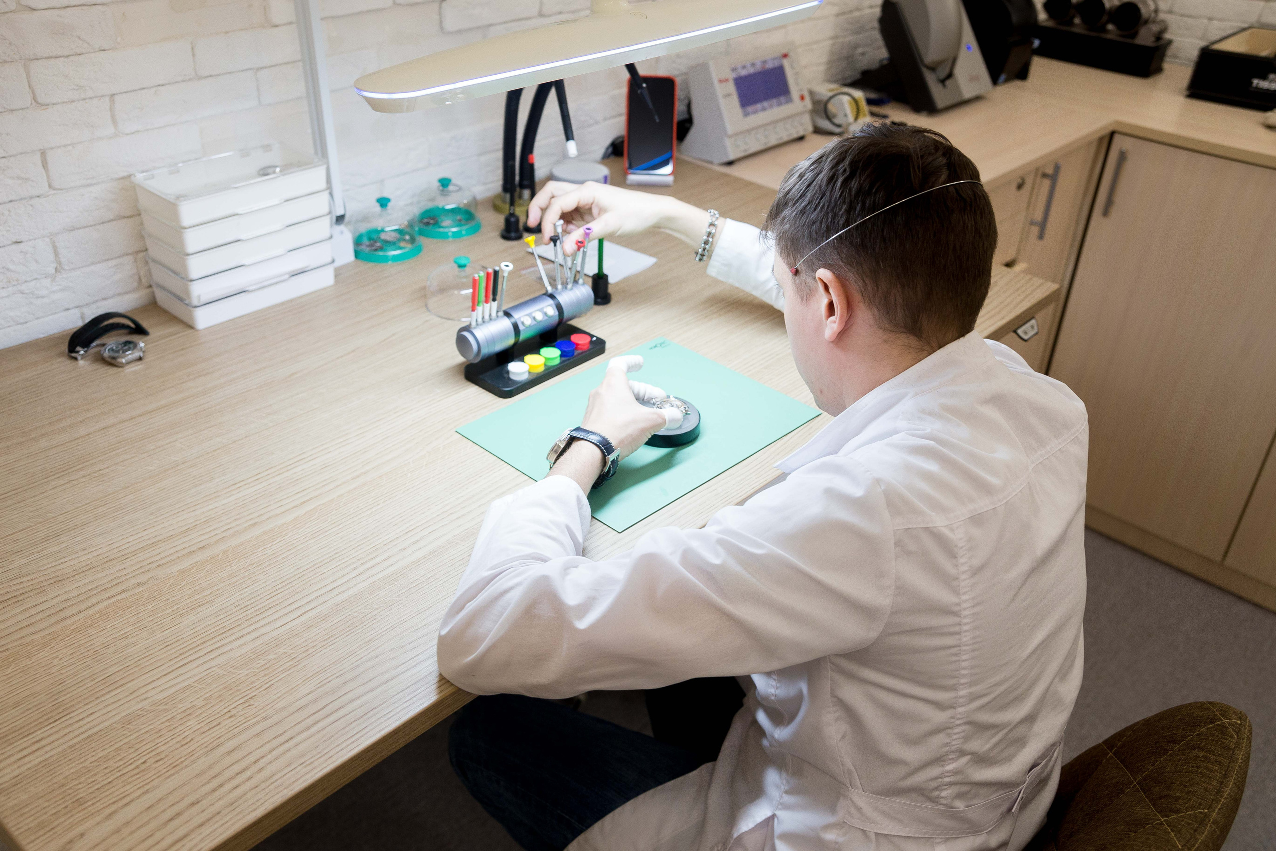 Салон часов. Фотограф на праздник в Москве