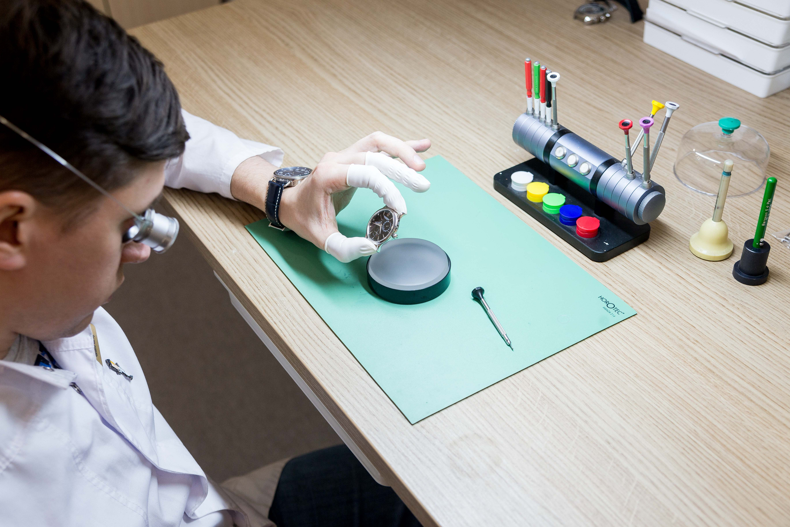 Салон часов. Фотограф на праздник в Москве