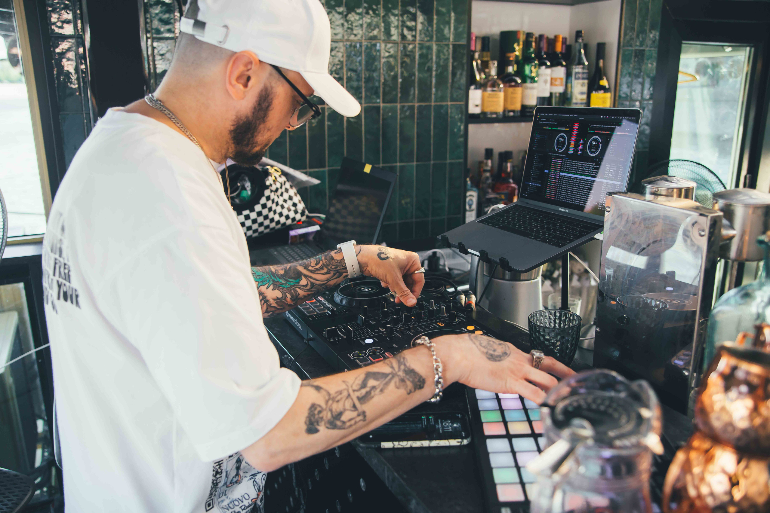 Теплоход морис. Фотограф на праздник в Москве