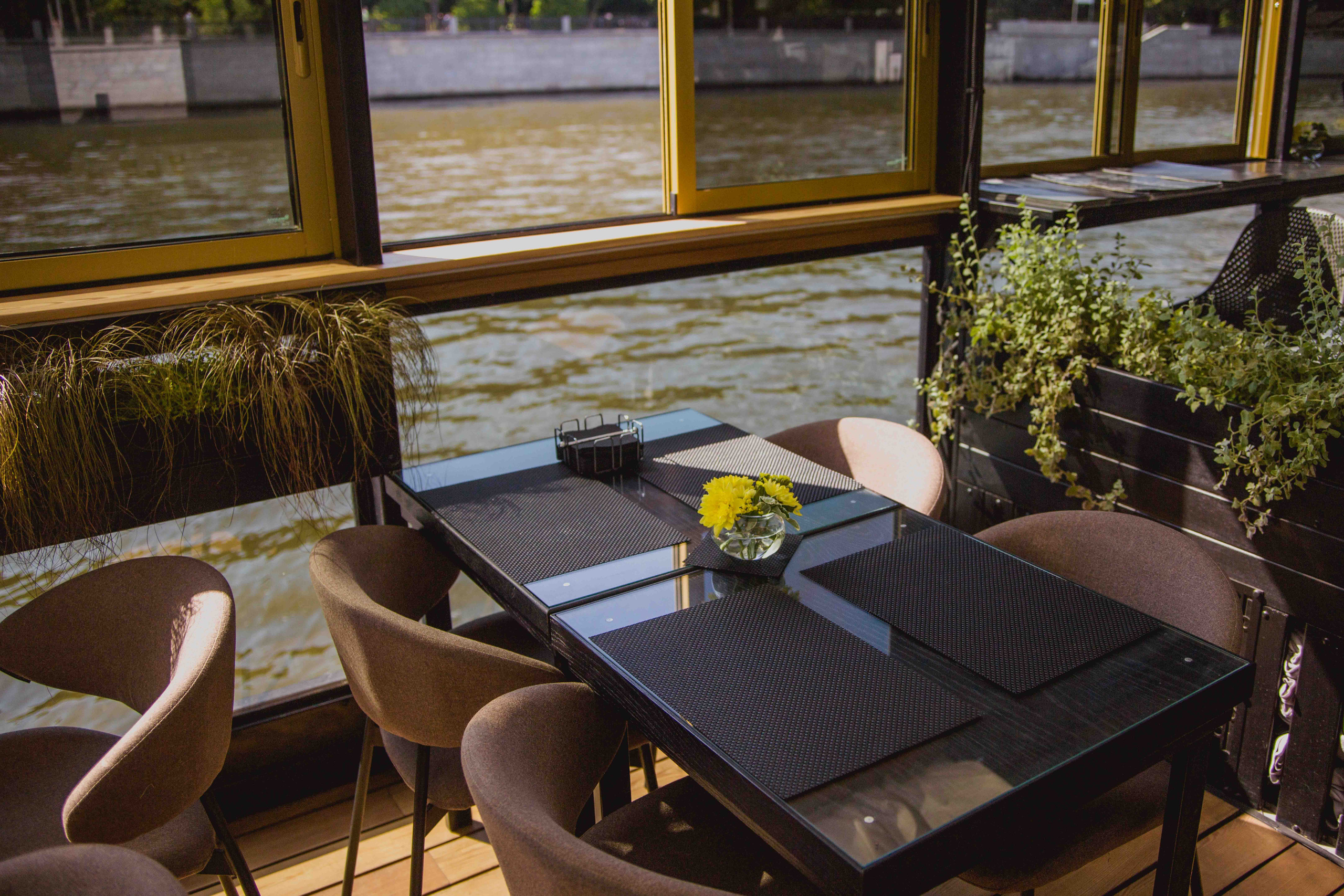 Теплоход морис. Фотограф на праздник в Москве