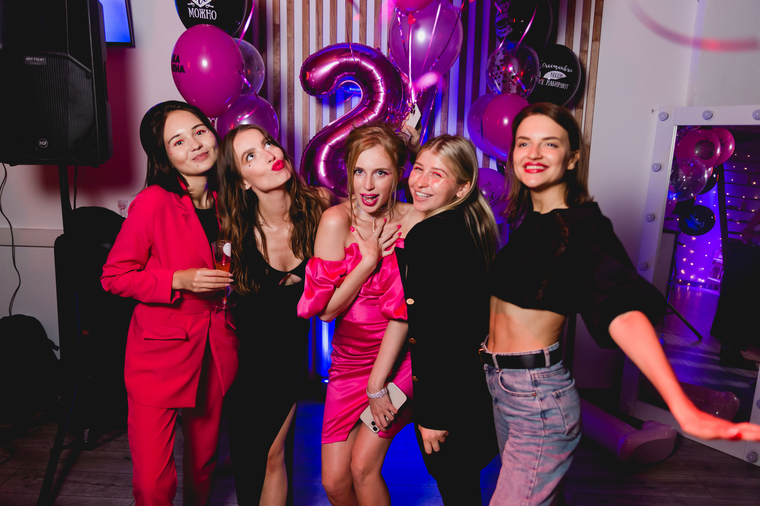 Лофт 18+. Фотограф на праздник в Москве