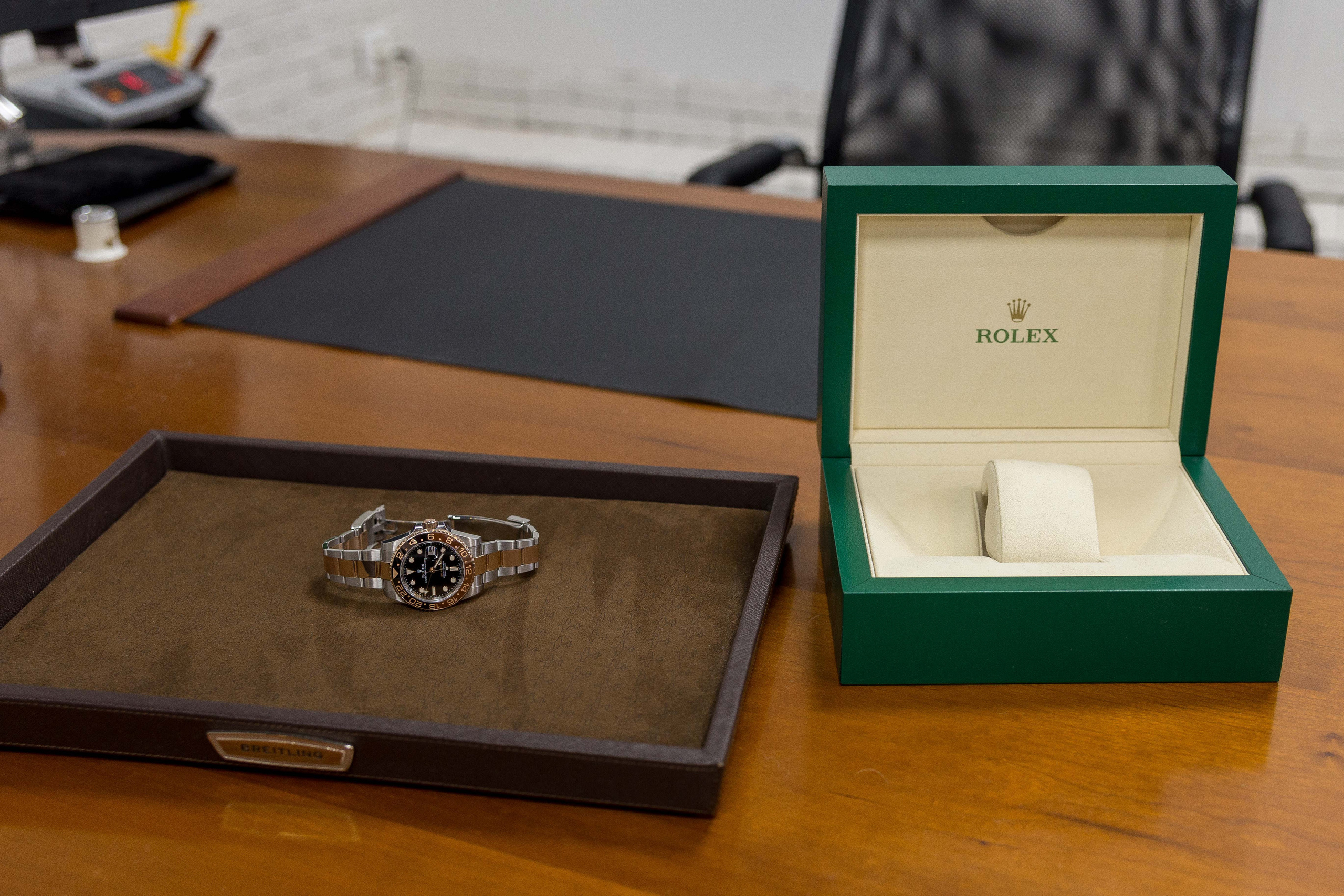 Салон часов. Фотограф на праздник в Москве