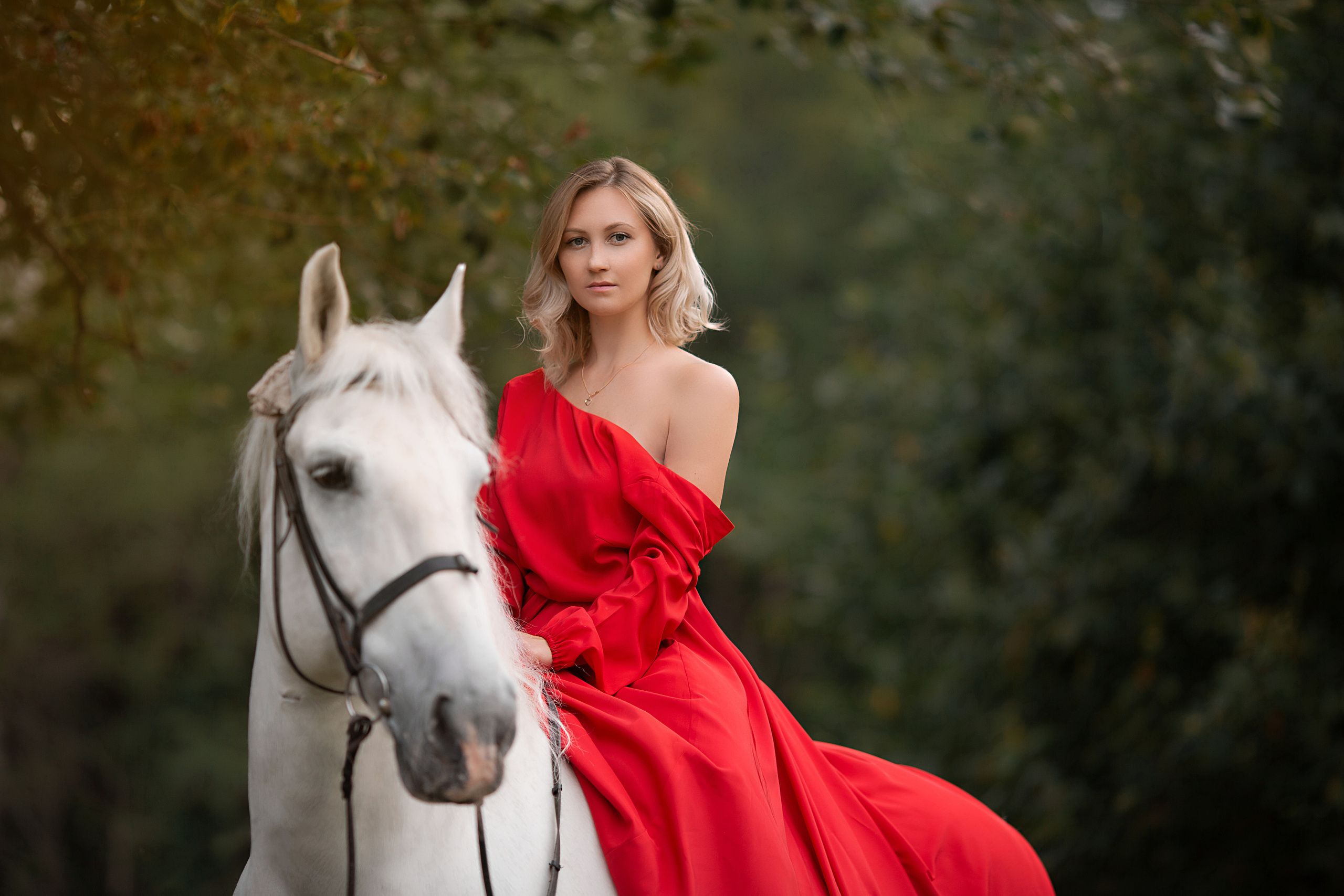 Аня и Воробушек. Фотосессия с лошадьми в Нижнем Новгороде