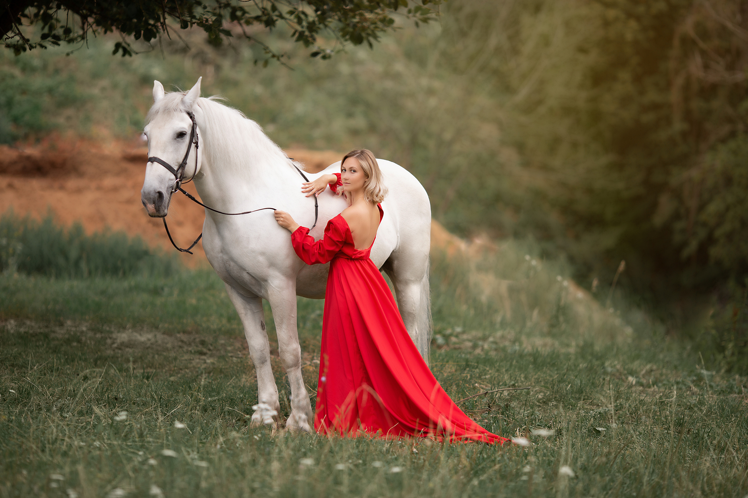Аня и Воробушек. Фотосессия с лошадьми в Нижнем Новгороде